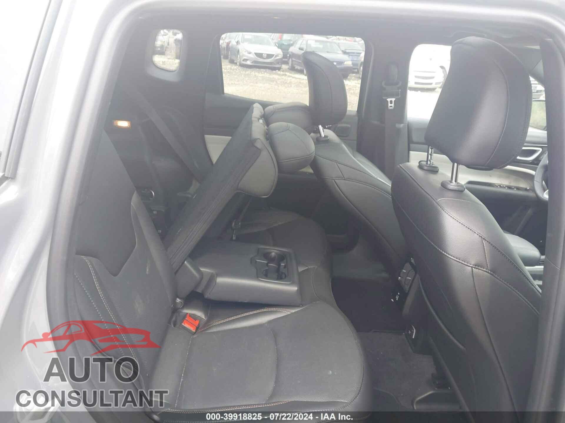 JEEP COMPASS 2024 - 3C4NJDCN2RT579820