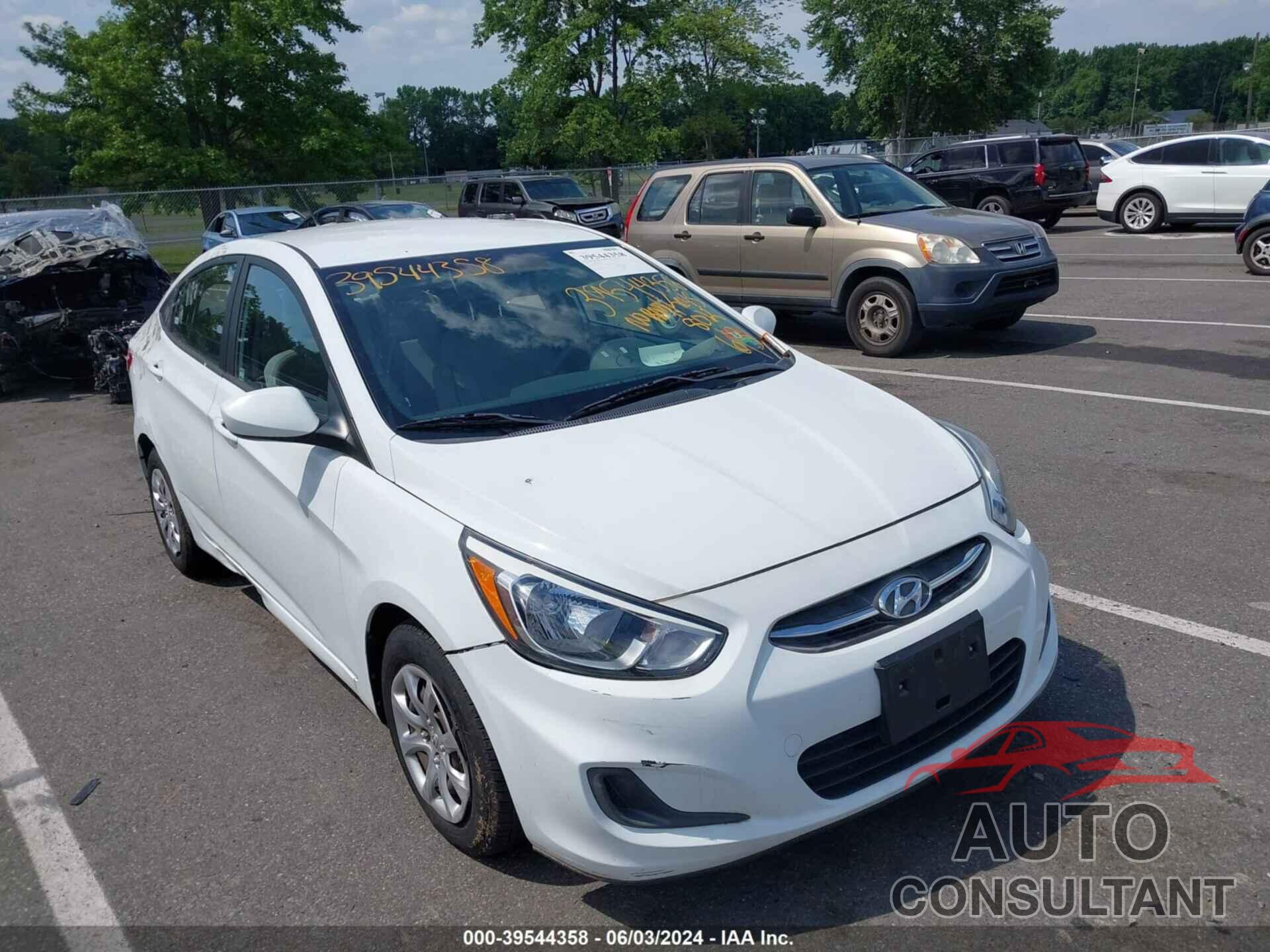 HYUNDAI ACCENT 2017 - KMHCT4AE3HU210940