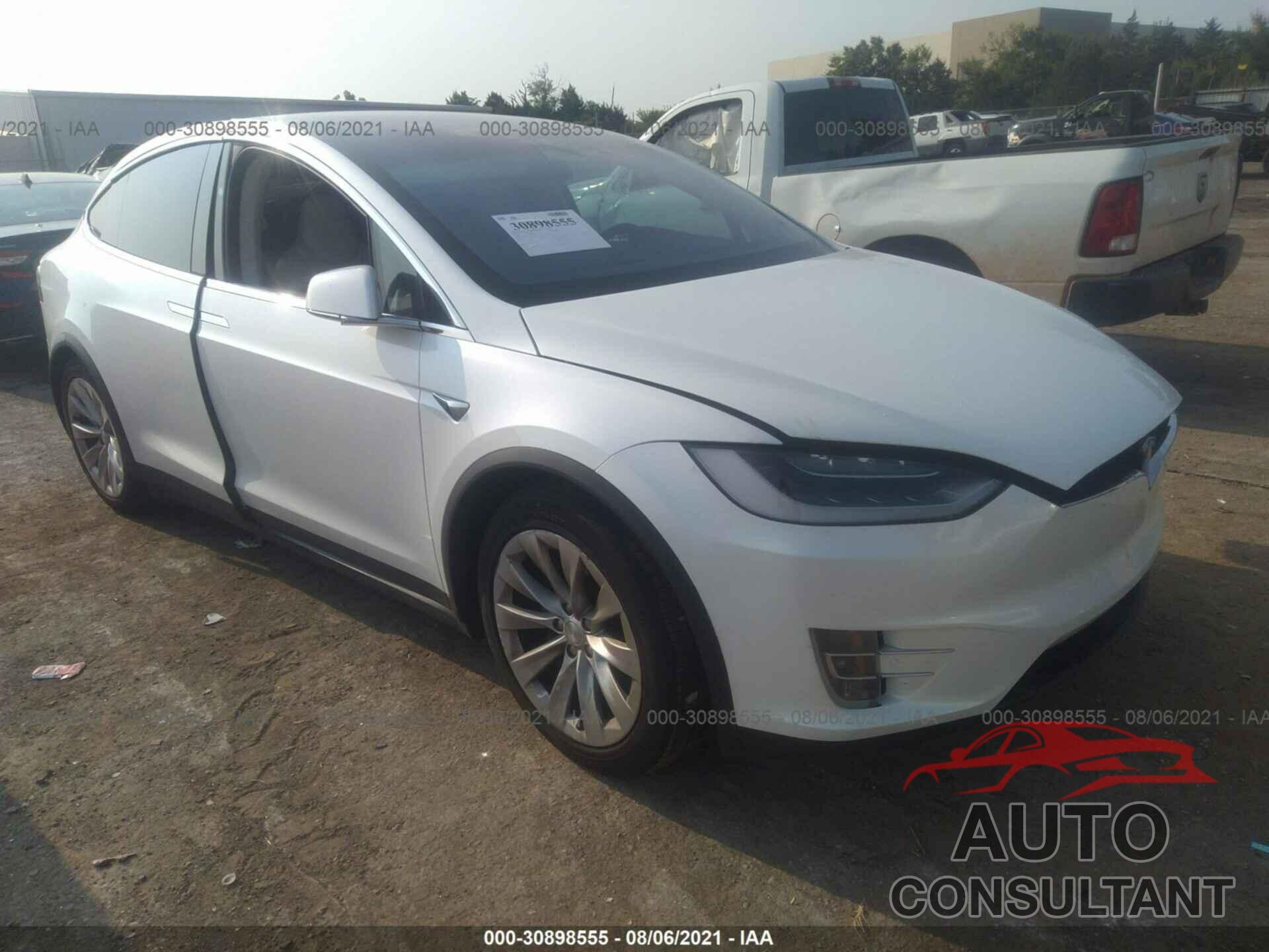 TESLA MODEL X 2018 - 5YJXCDE23JF141493