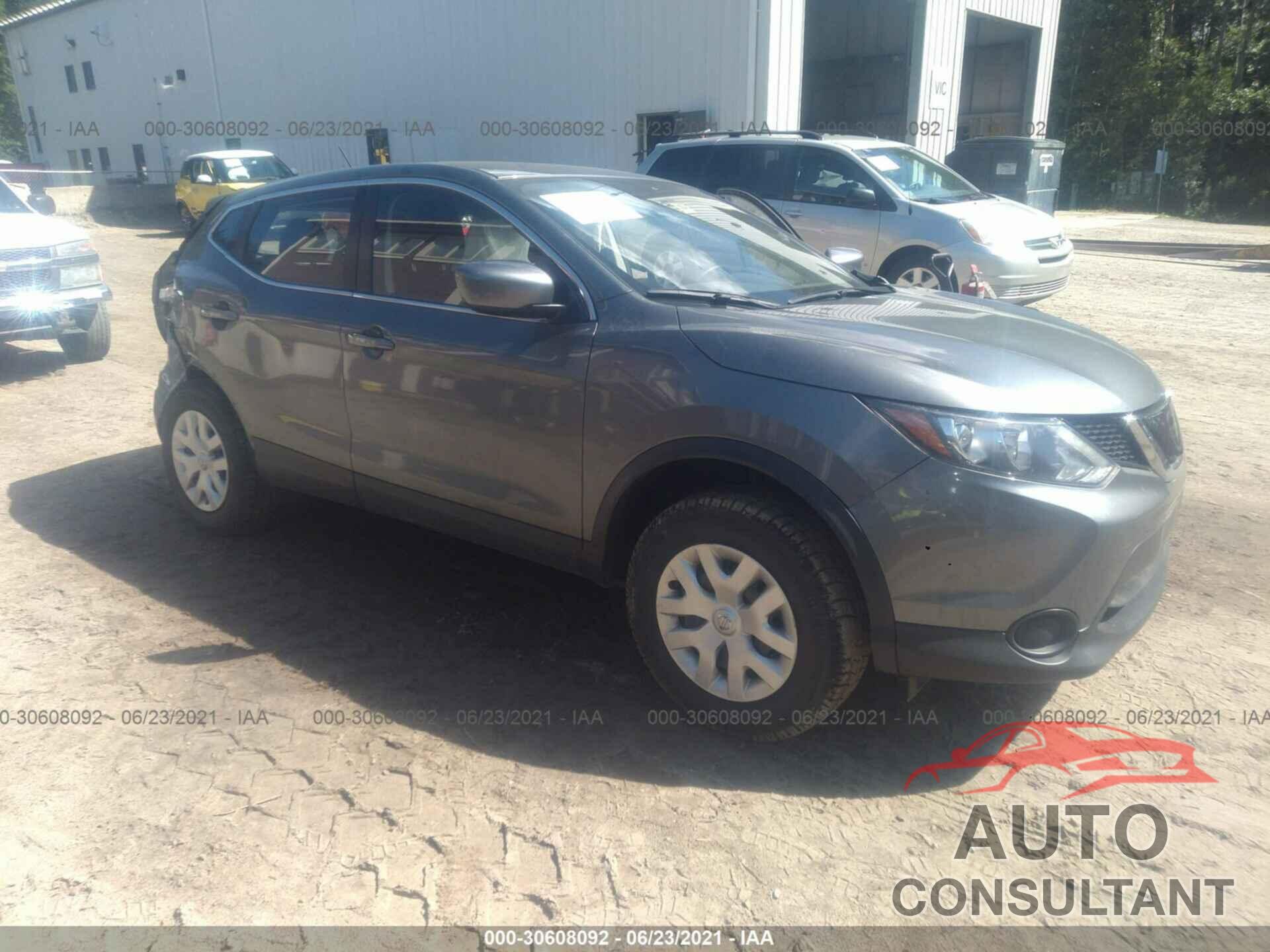 NISSAN ROGUE SPORT 2018 - JN1BJ1CR0JW259207