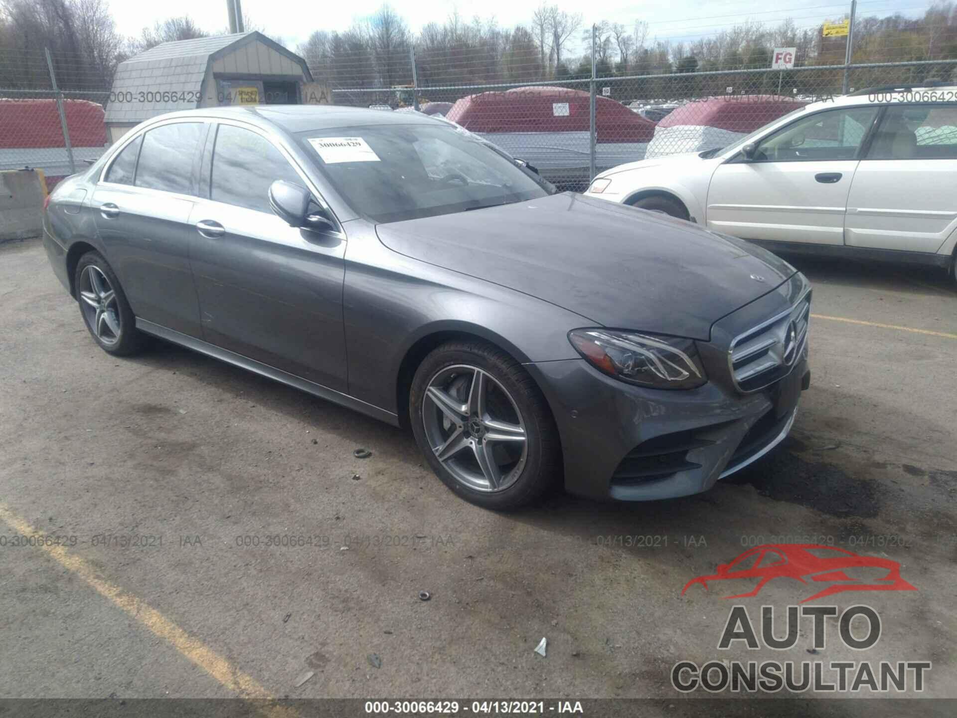 MERCEDES-BENZ E-CLASS 2017 - WDDZF4KB9HA236119