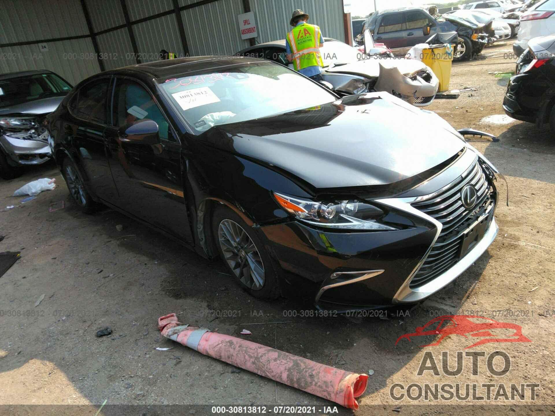 LEXUS ES 2018 - 58ABK1GG8JU099211