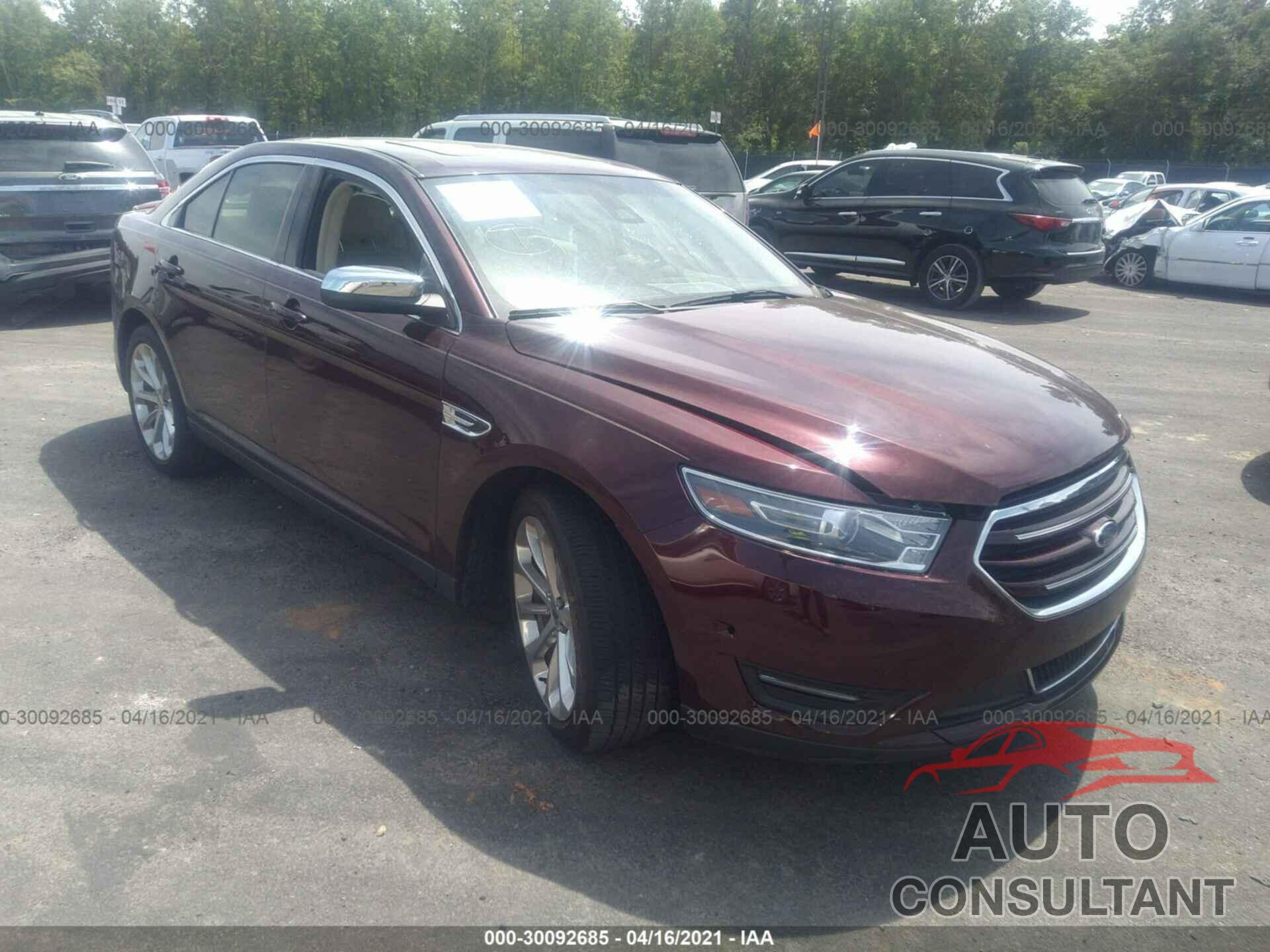 FORD TAURUS 2018 - 1FAHP2F88JG119310