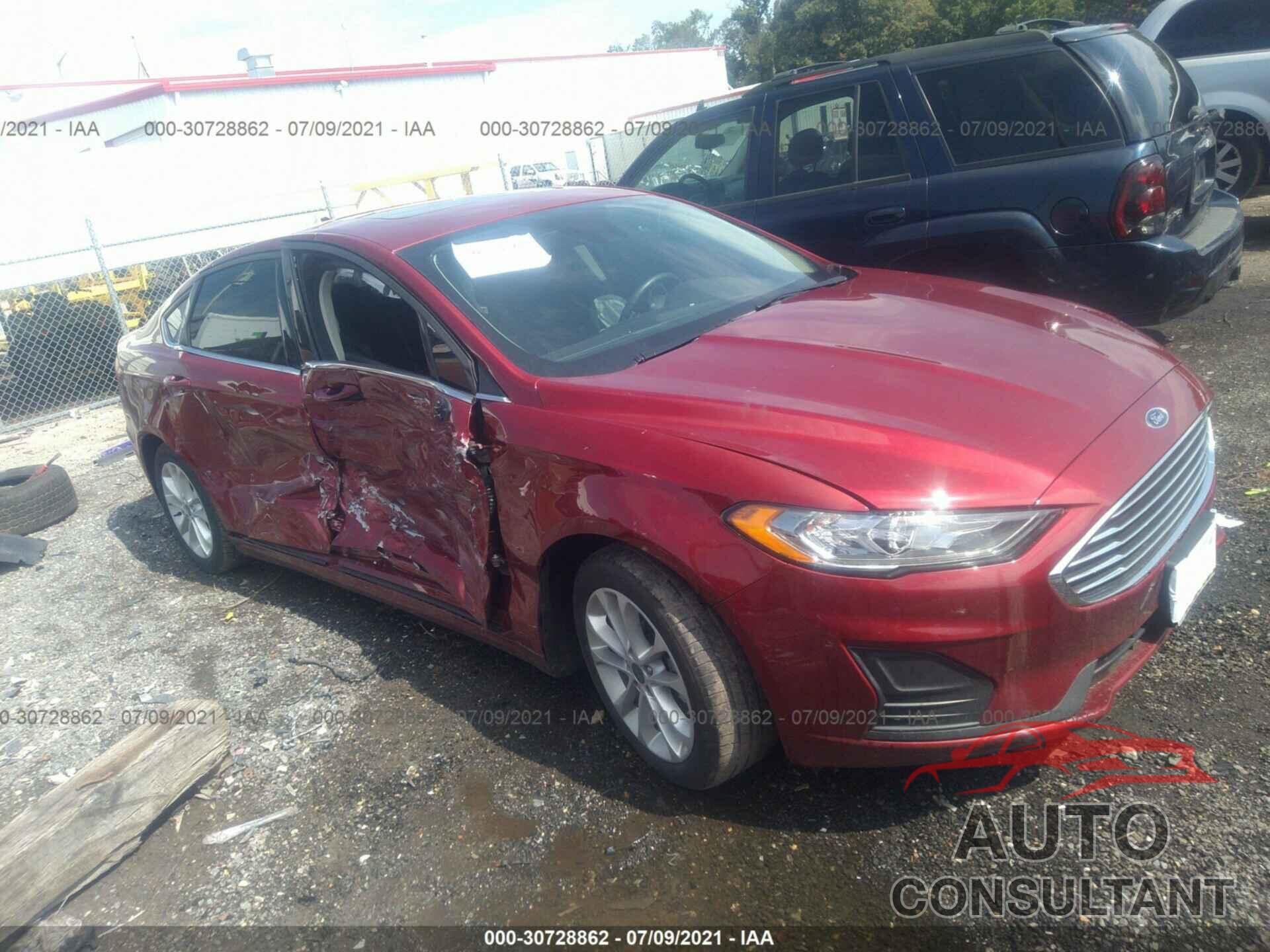 FORD FUSION HYBRID 2019 - 3FA6P0LU3KR163299