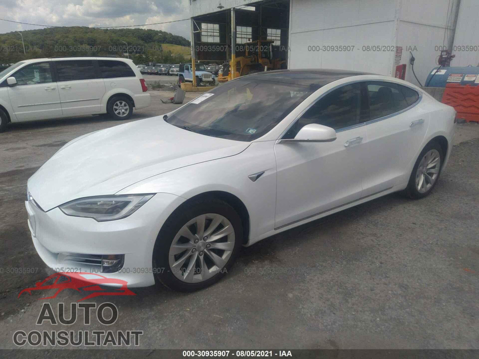TESLA MODEL S 2019 - 5YJSA1E28KF307538