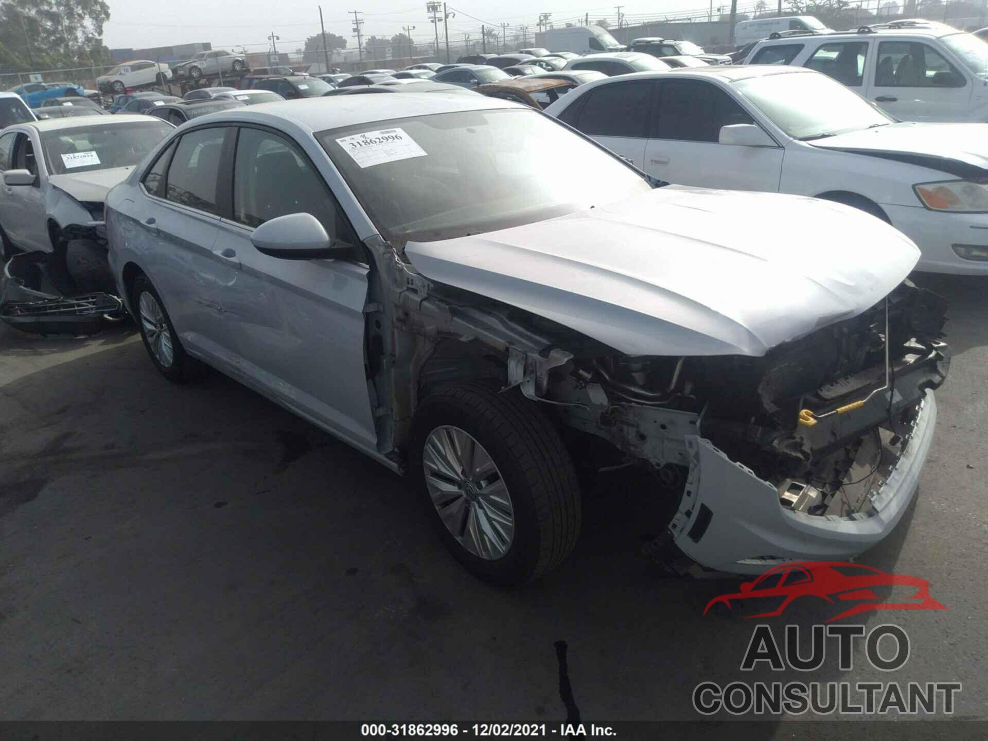 VOLKSWAGEN JETTA 2019 - 3VWC57BU4KM111459