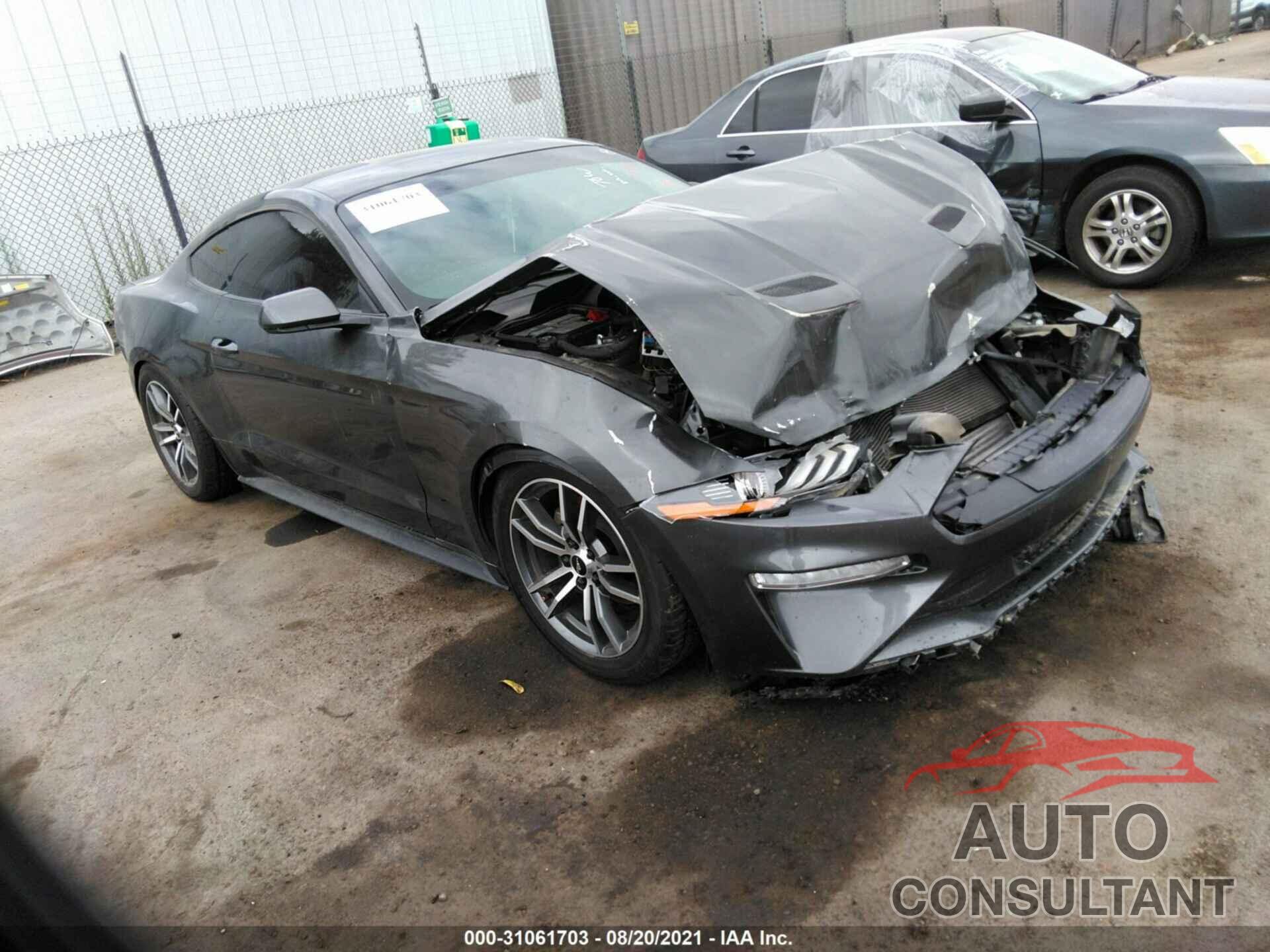 FORD MUSTANG 2019 - 1FA6P8THXK5163630