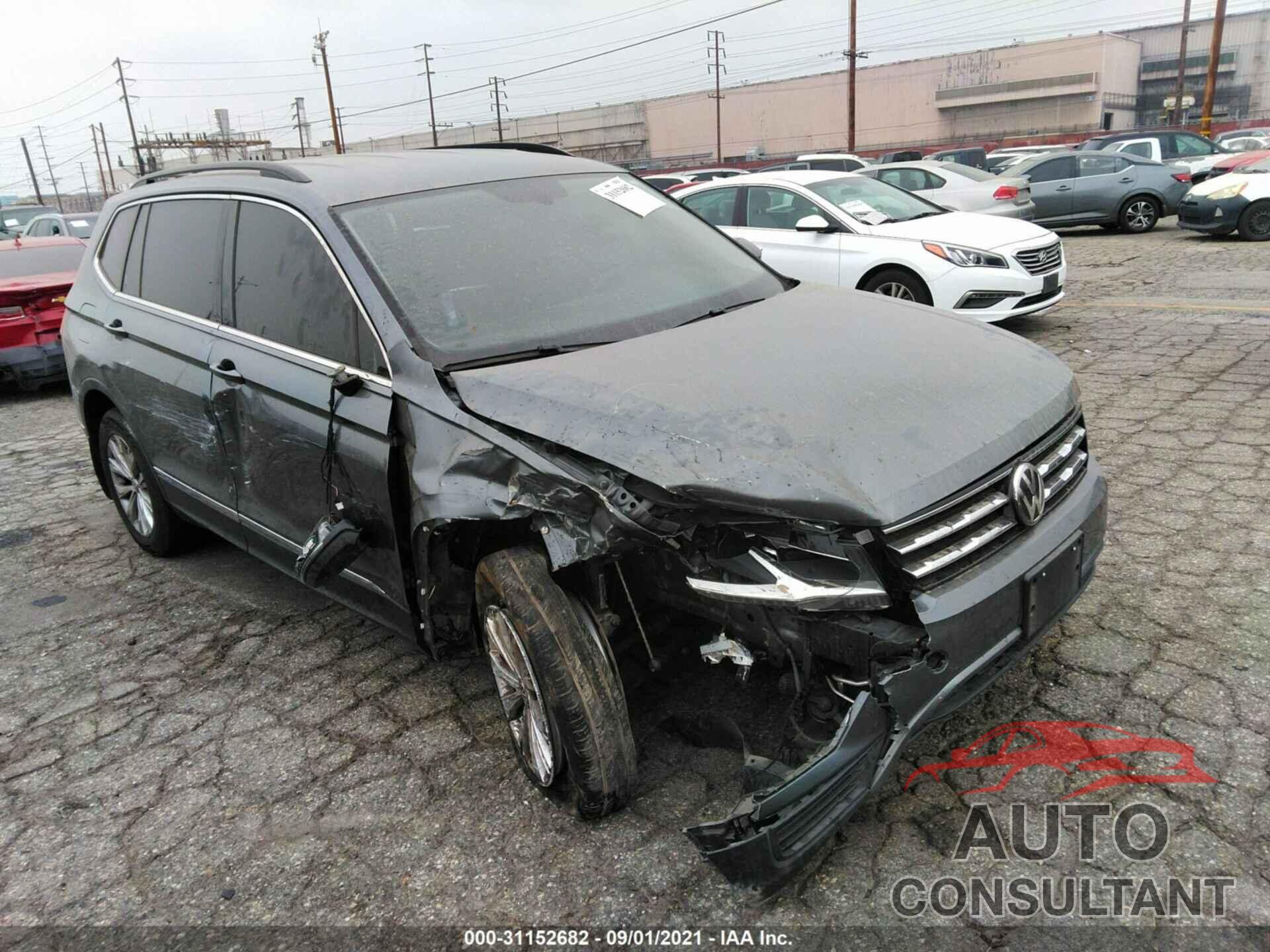 VOLKSWAGEN TIGUAN 2018 - 3VV3B7AX2JM210076