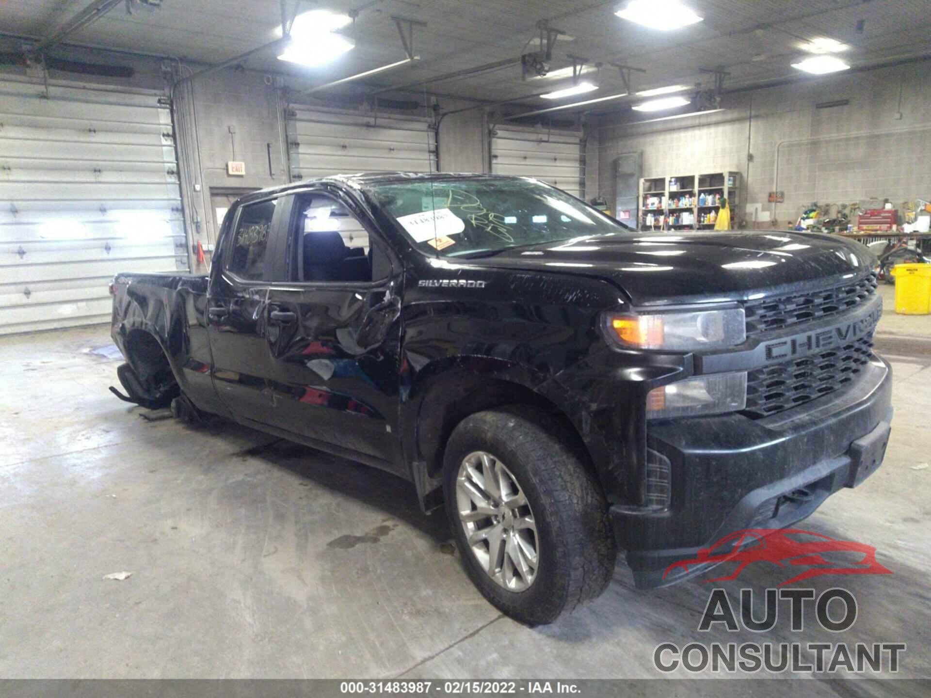 CHEVROLET SILVERADO 1500 2020 - 1GCRYAEF4LZ214881