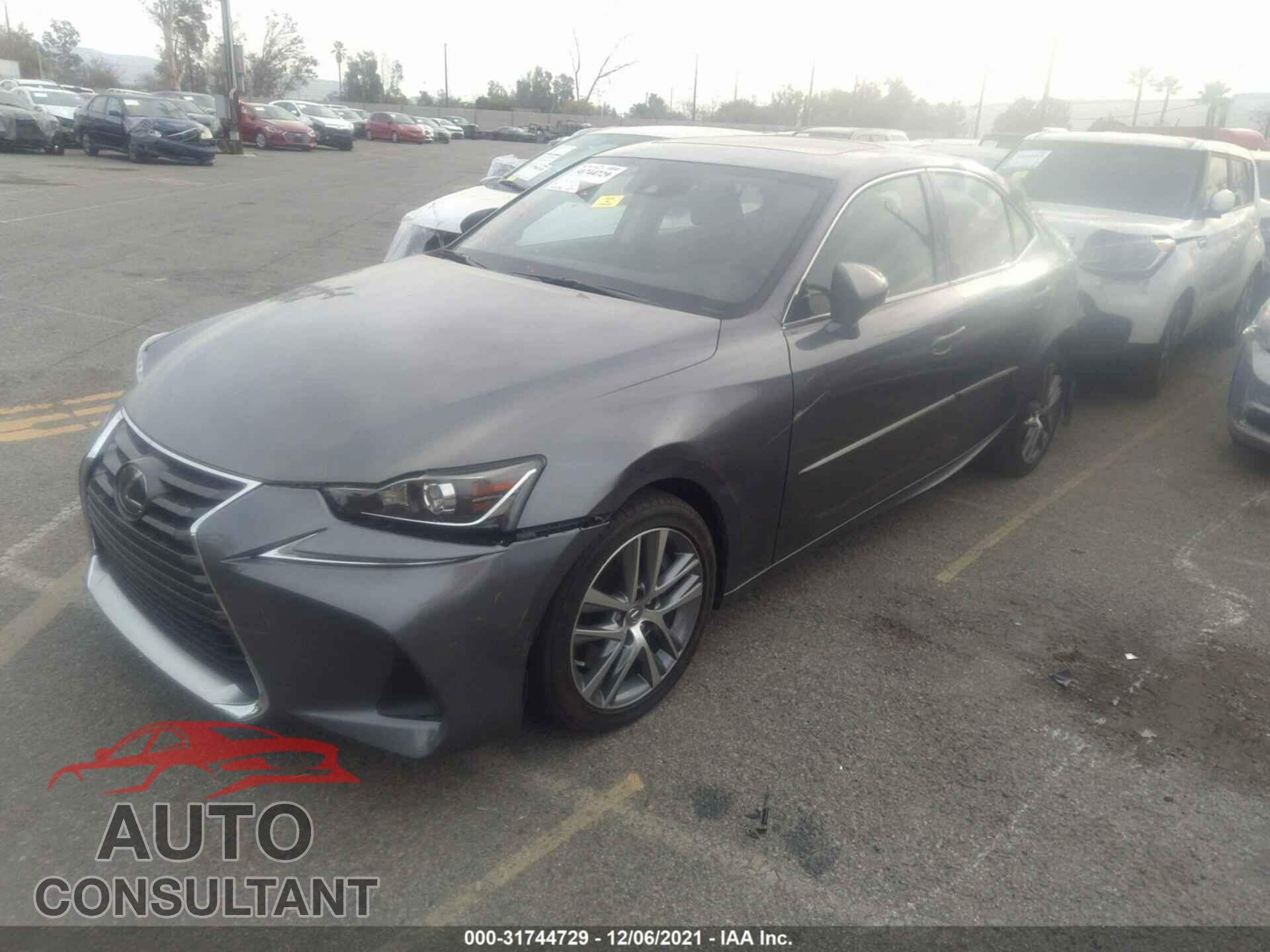 LEXUS IS 2020 - JTHAA1D22L5104112