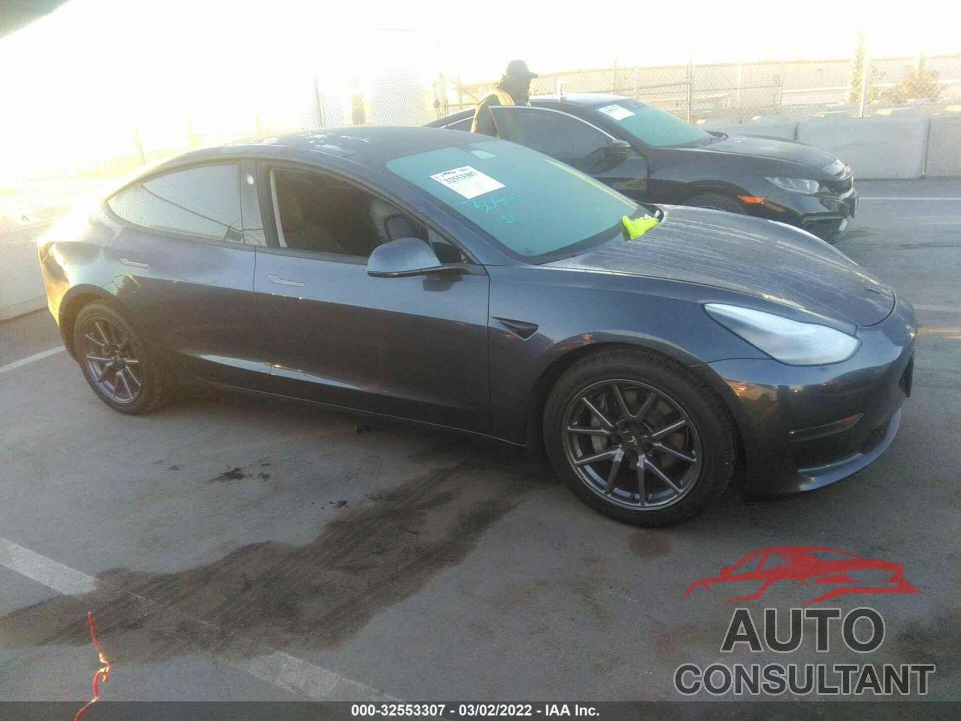 TESLA MODEL 3 2020 - 5YJ3E1EB7LF635379