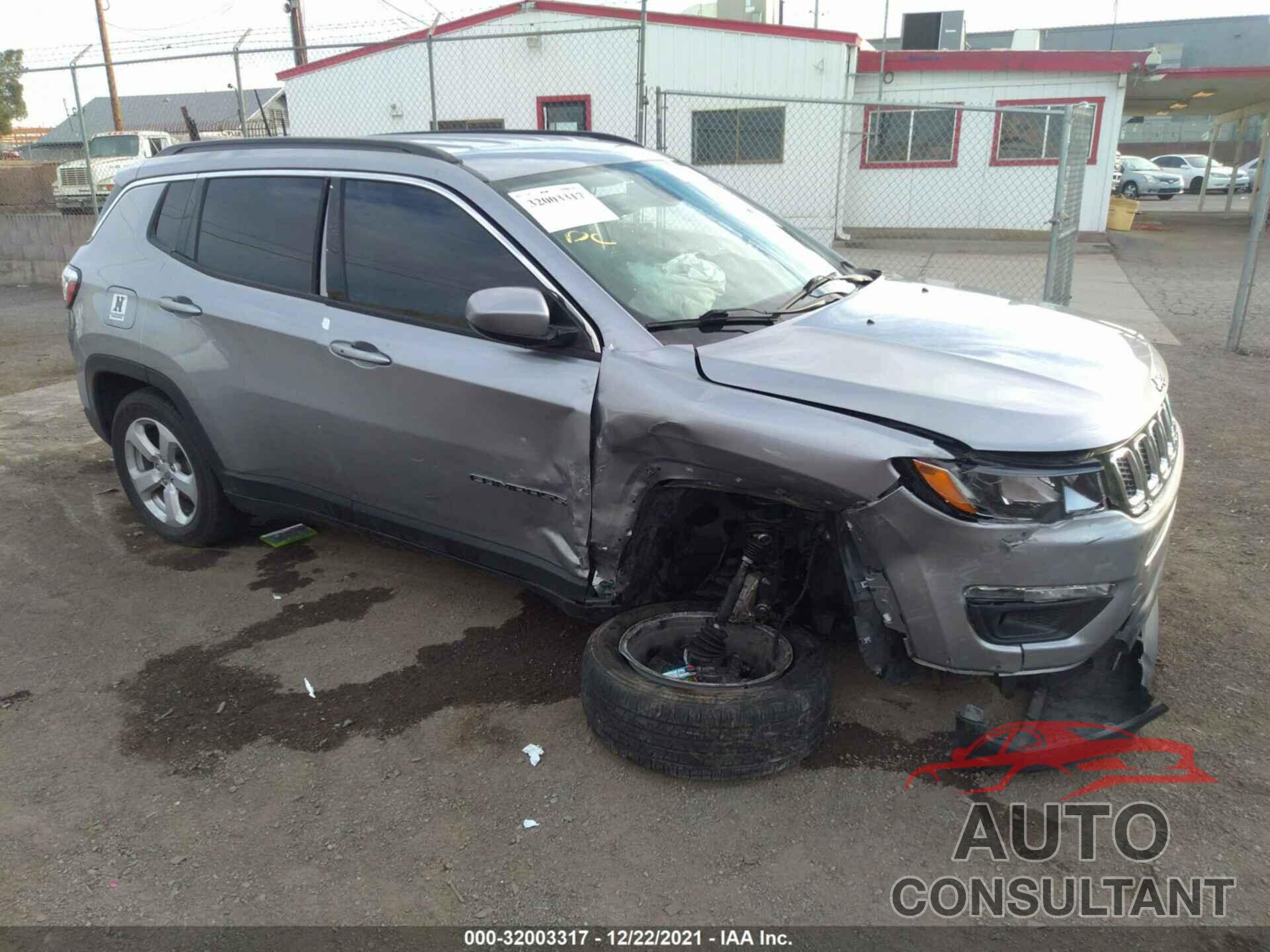JEEP COMPASS 2018 - 3C4NJDBBXJT300951