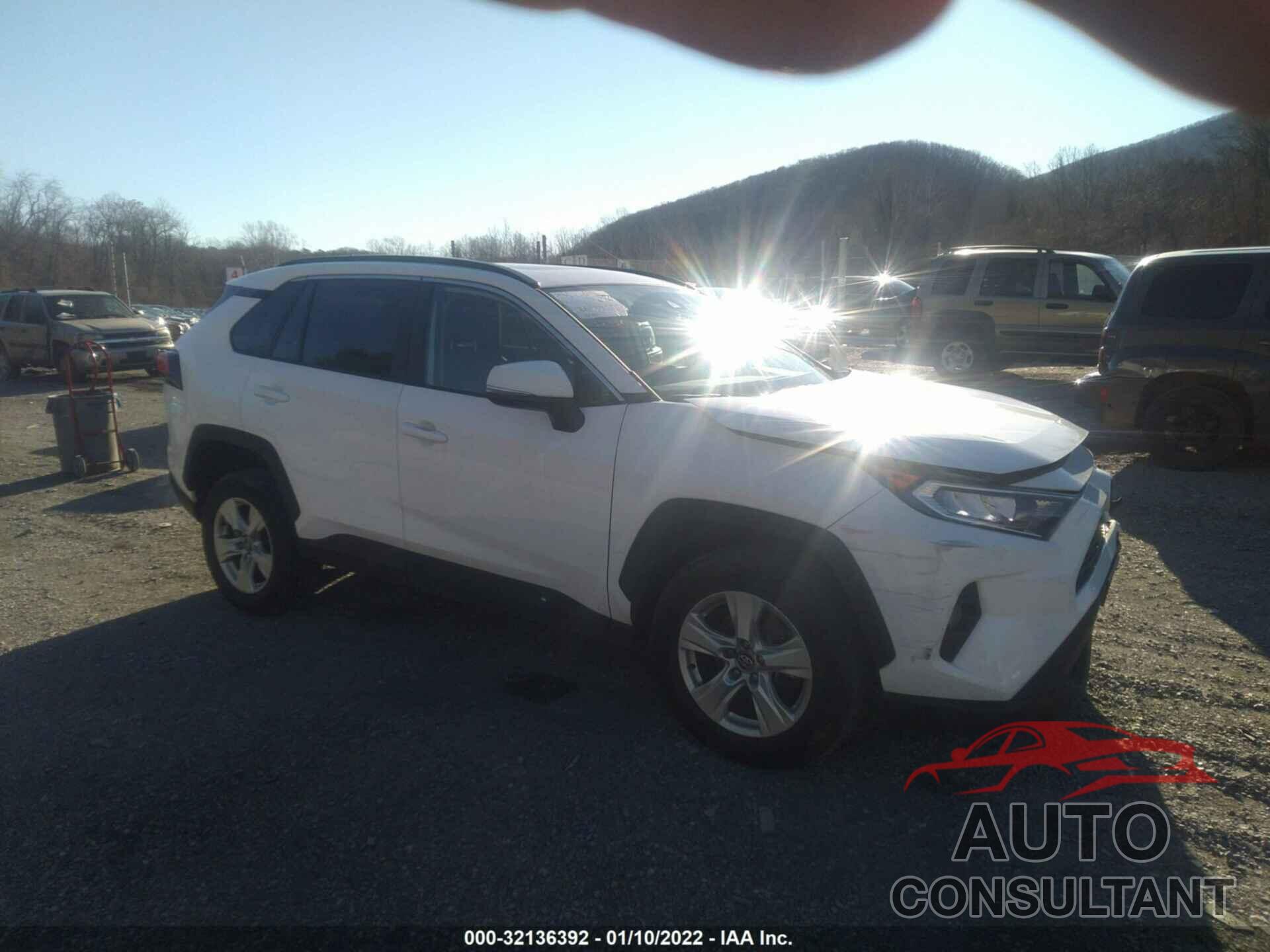TOYOTA RAV4 2020 - 2T3P1RFV8LC123081