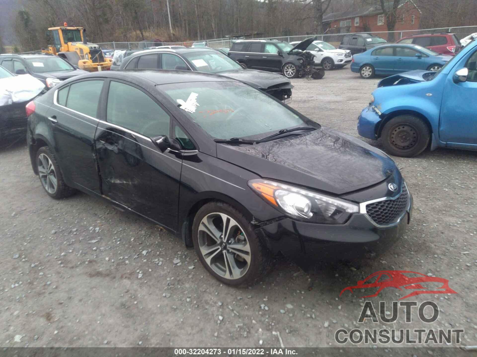 KIA FORTE 2016 - KNAFX4A82G5528876