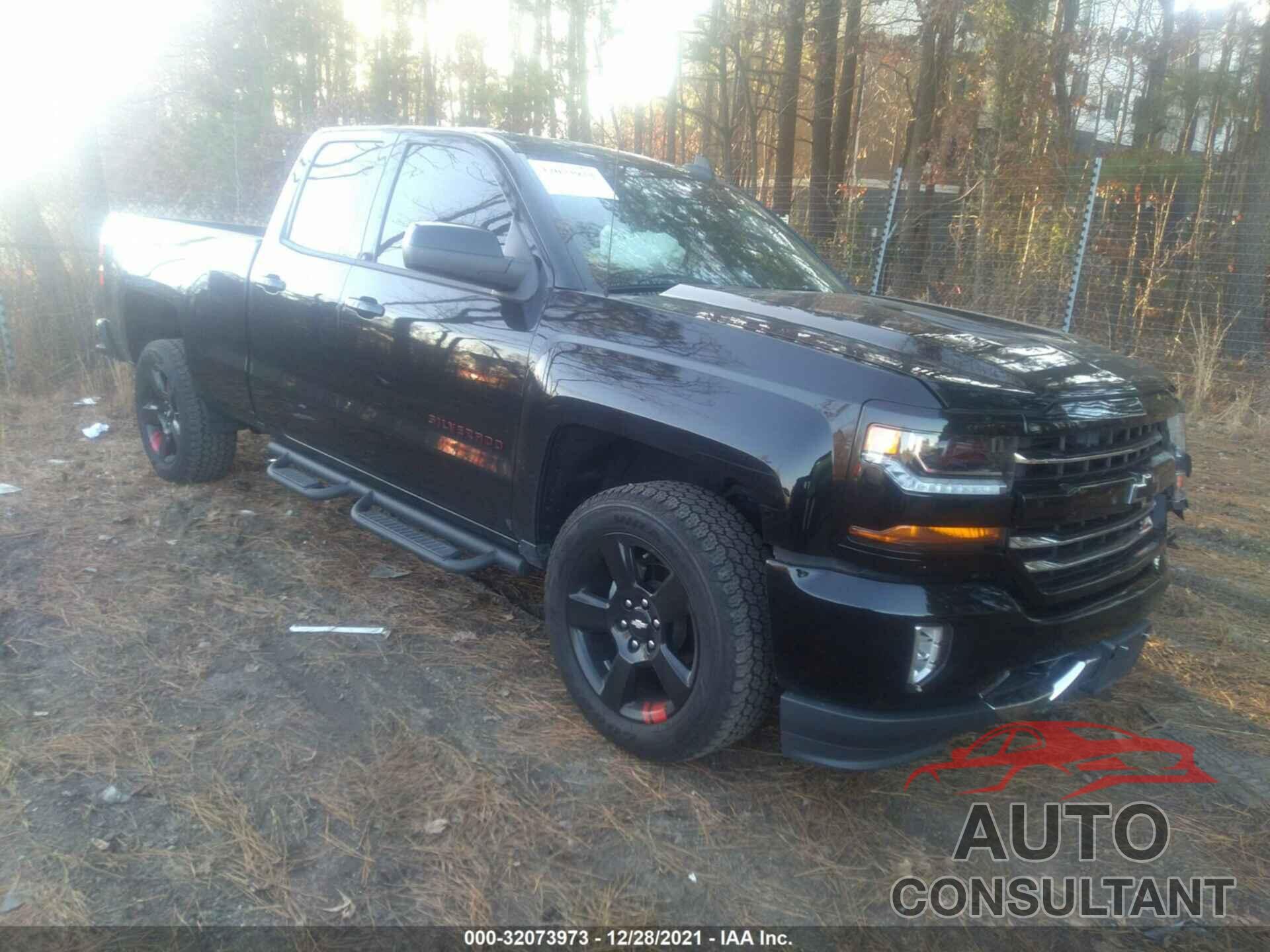 CHEVROLET SILVERADO 1500 2018 - 1GCVKREC9JZ128063