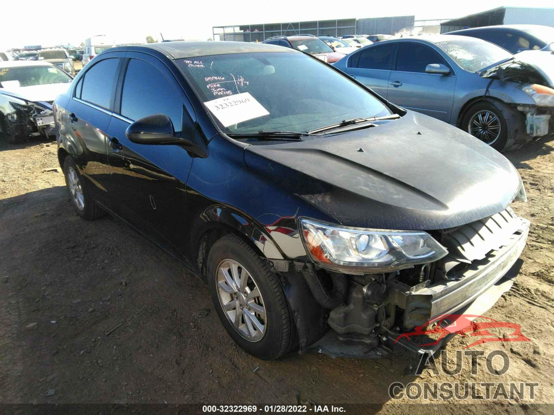 CHEVROLET SONIC 2017 - 1G1JD5SHXH4107255