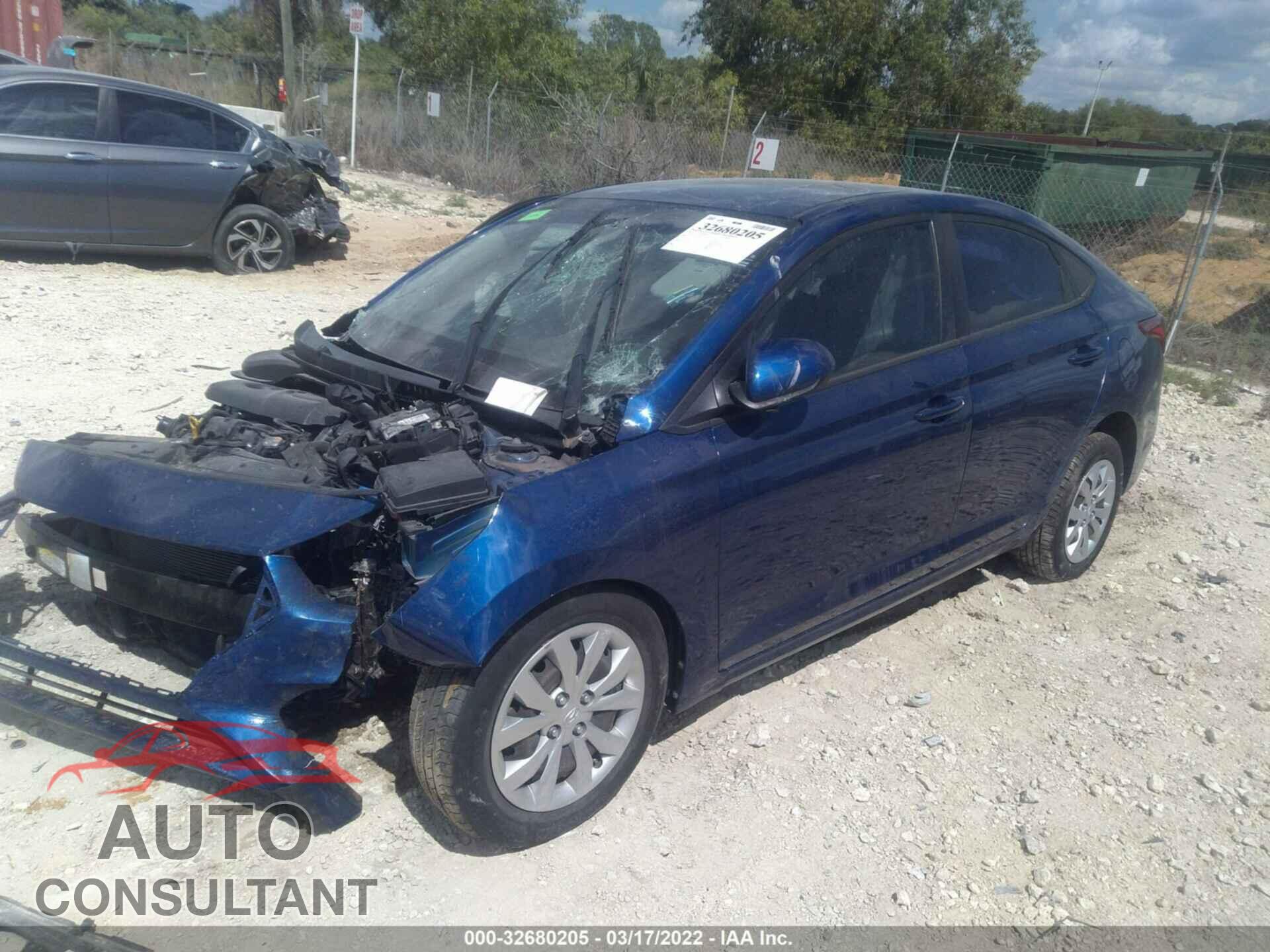HYUNDAI ACCENT 2018 - 3KPC24A3XJE025357