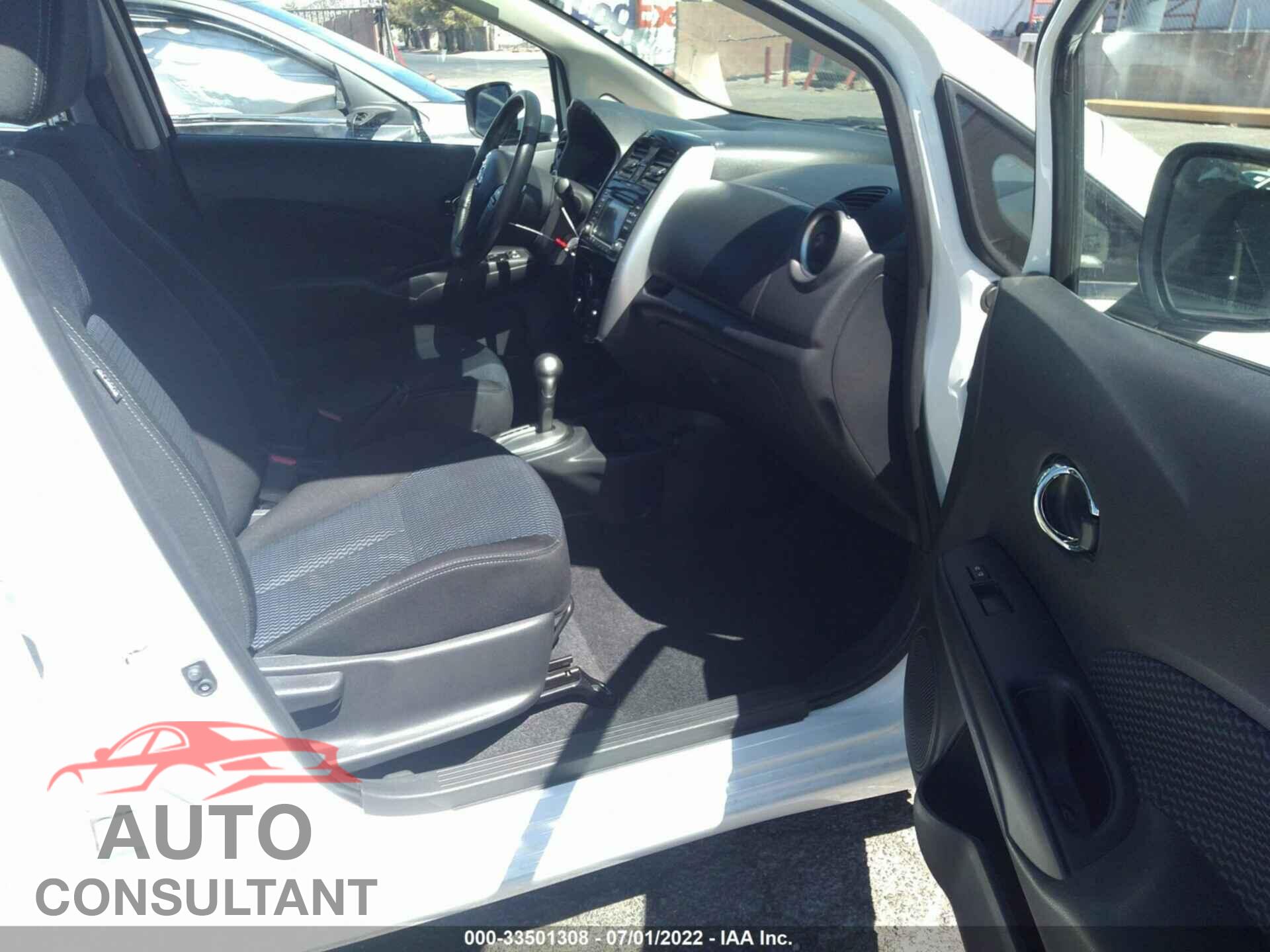 NISSAN VERSA NOTE 2017 - 3N1CE2CP3HL362375