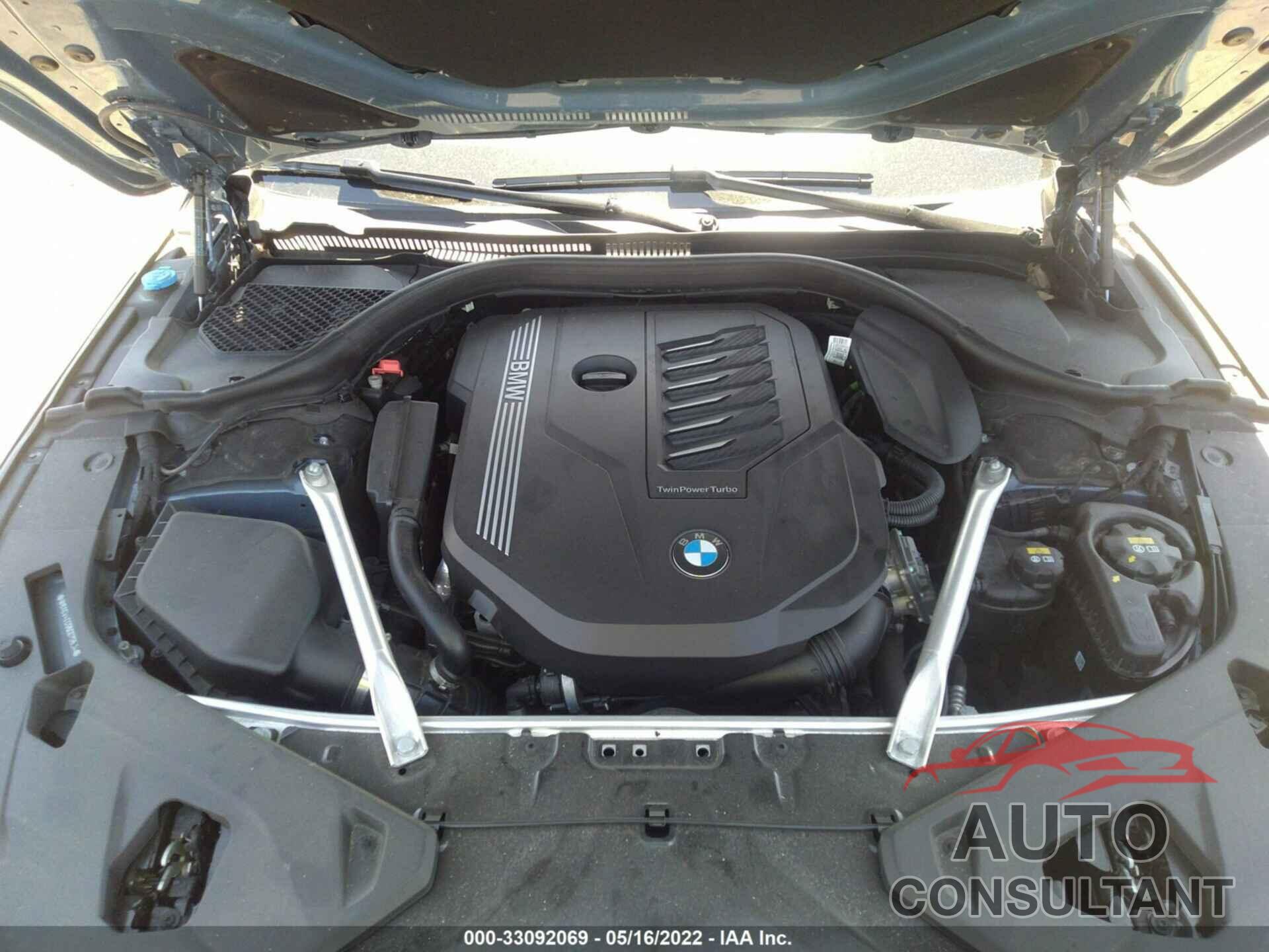 BMW 8 SERIES 2022 - WBAGV4C09NCG79534