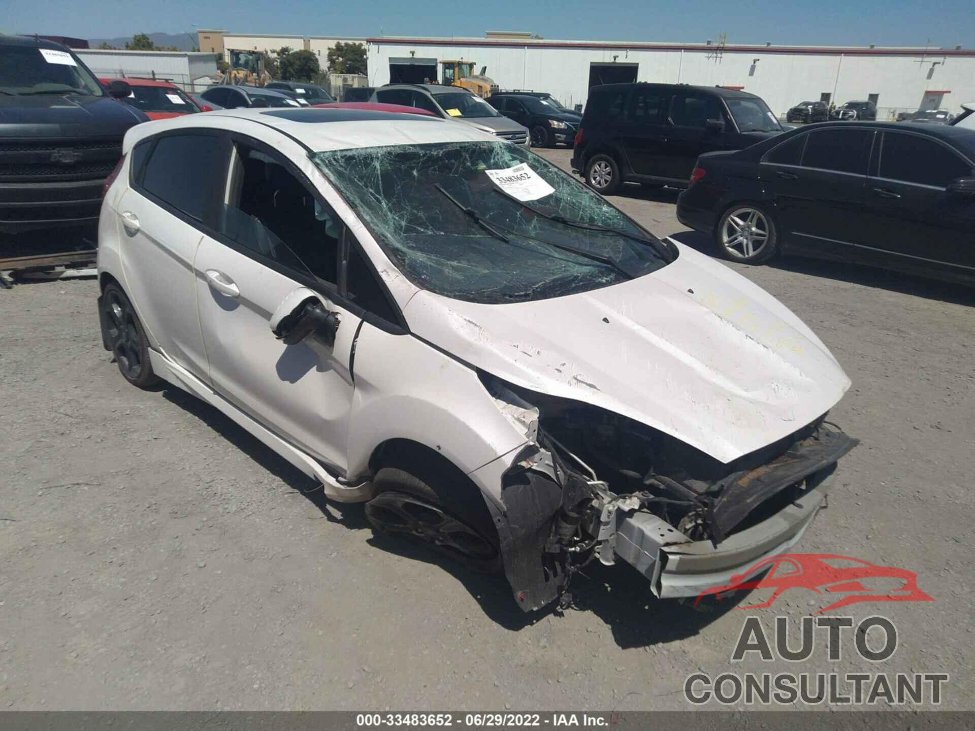 FORD FIESTA 2018 - 3FADP4GX9JM144285