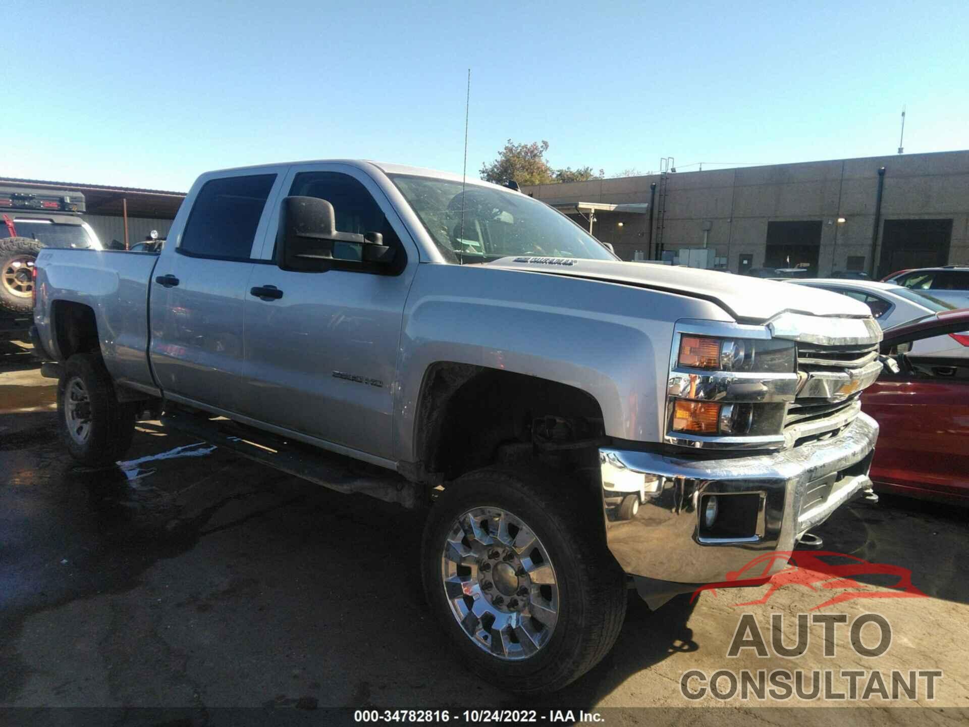 CHEVROLET SILVERADO 2500HD 2015 - 1GC1KVE83FF122528