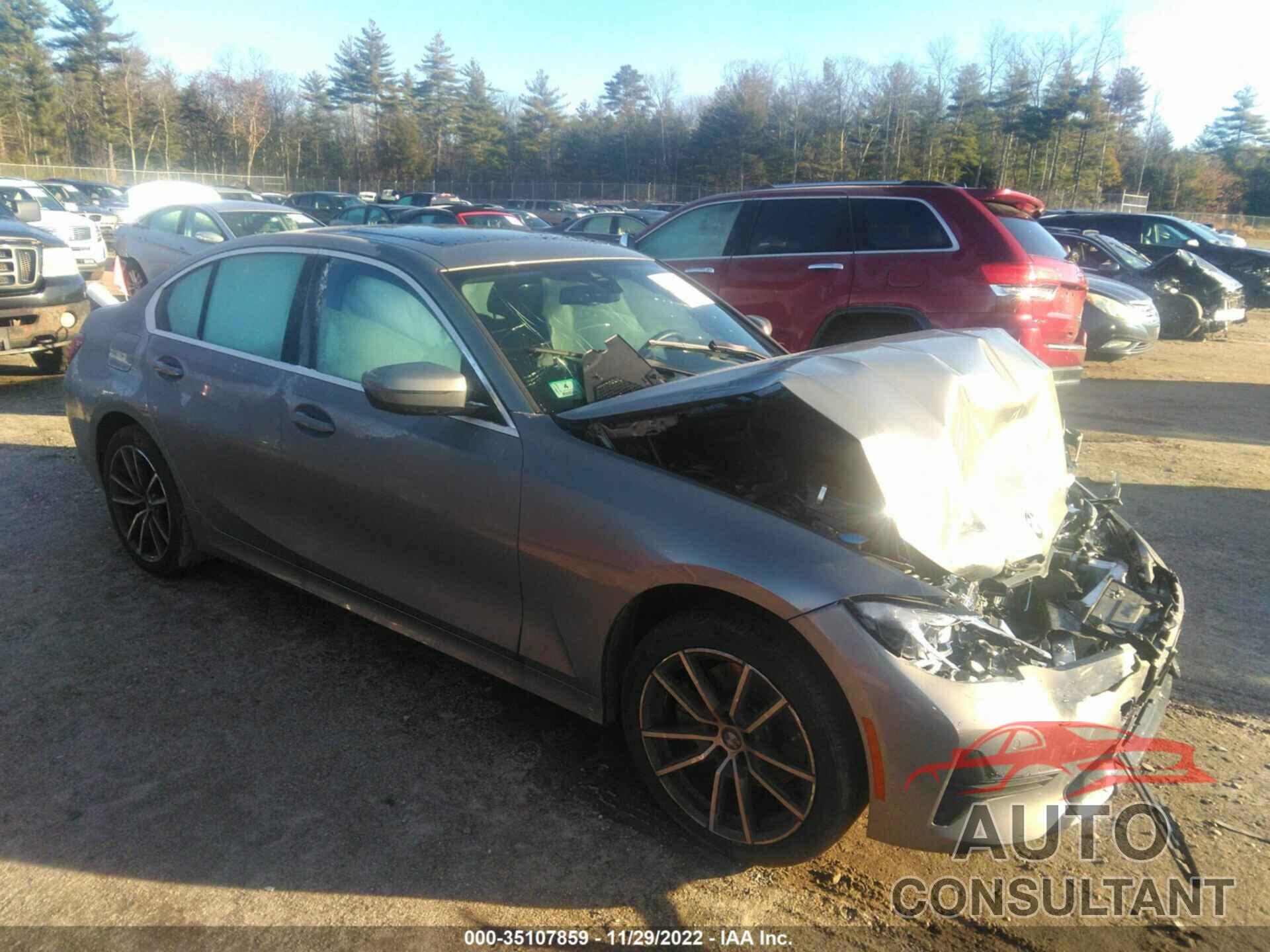 BMW 3 SERIES 2022 - WBA5R7C03NFM11538