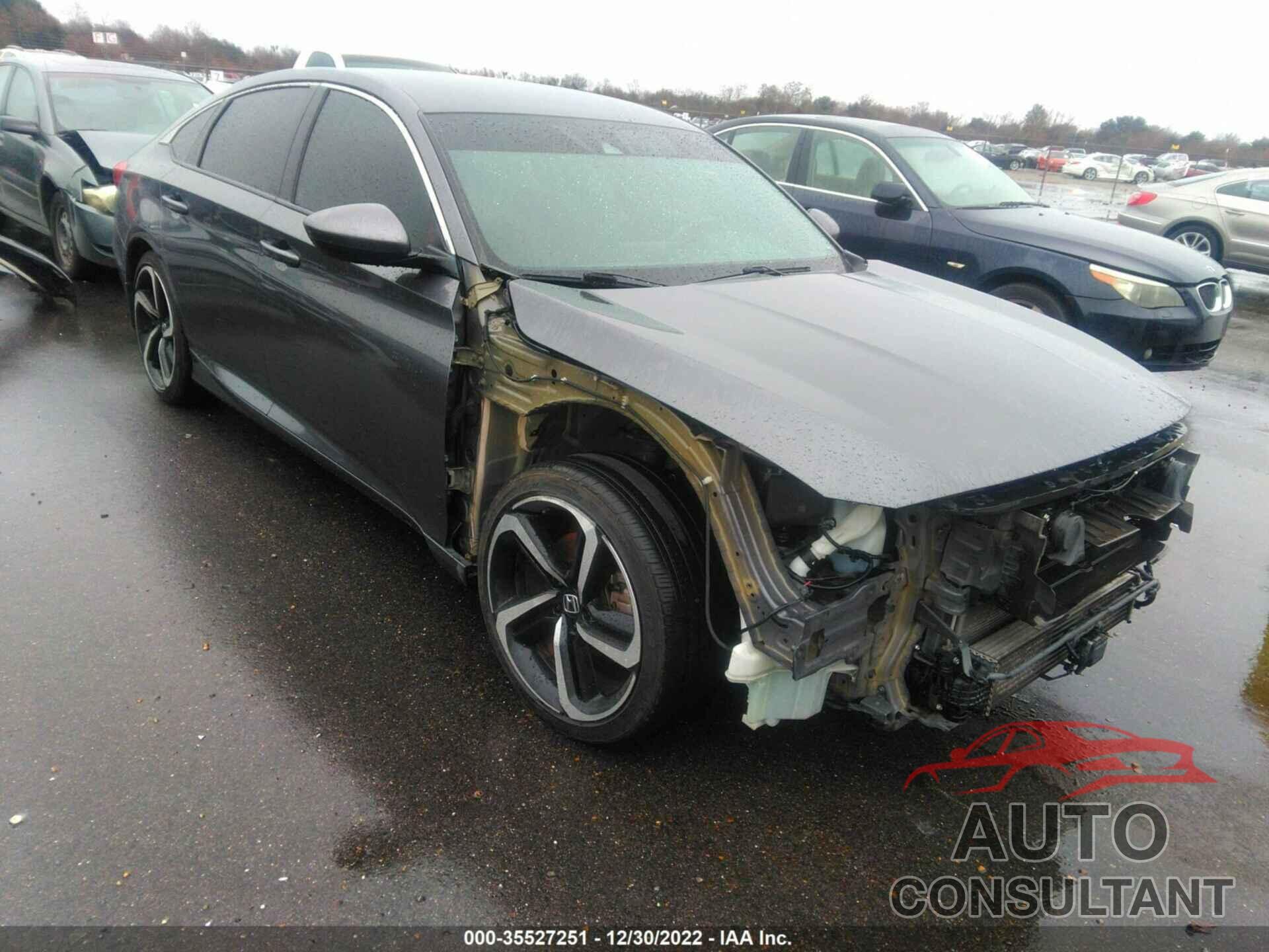 HONDA ACCORD SEDAN 2018 - 1HGCV1F3XJA063707