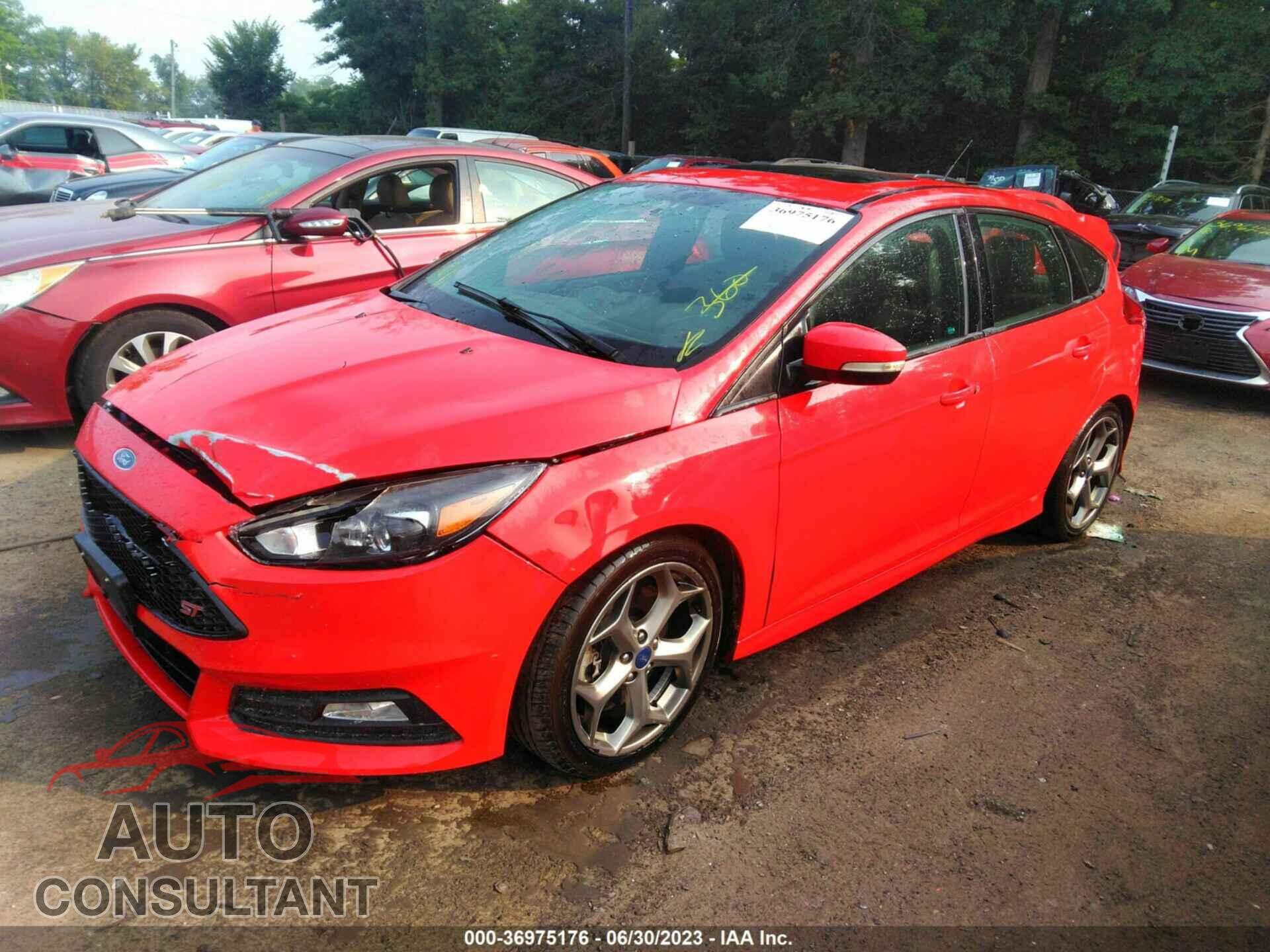 FORD FOCUS ST 2017 - 1FADP3L96HL242560
