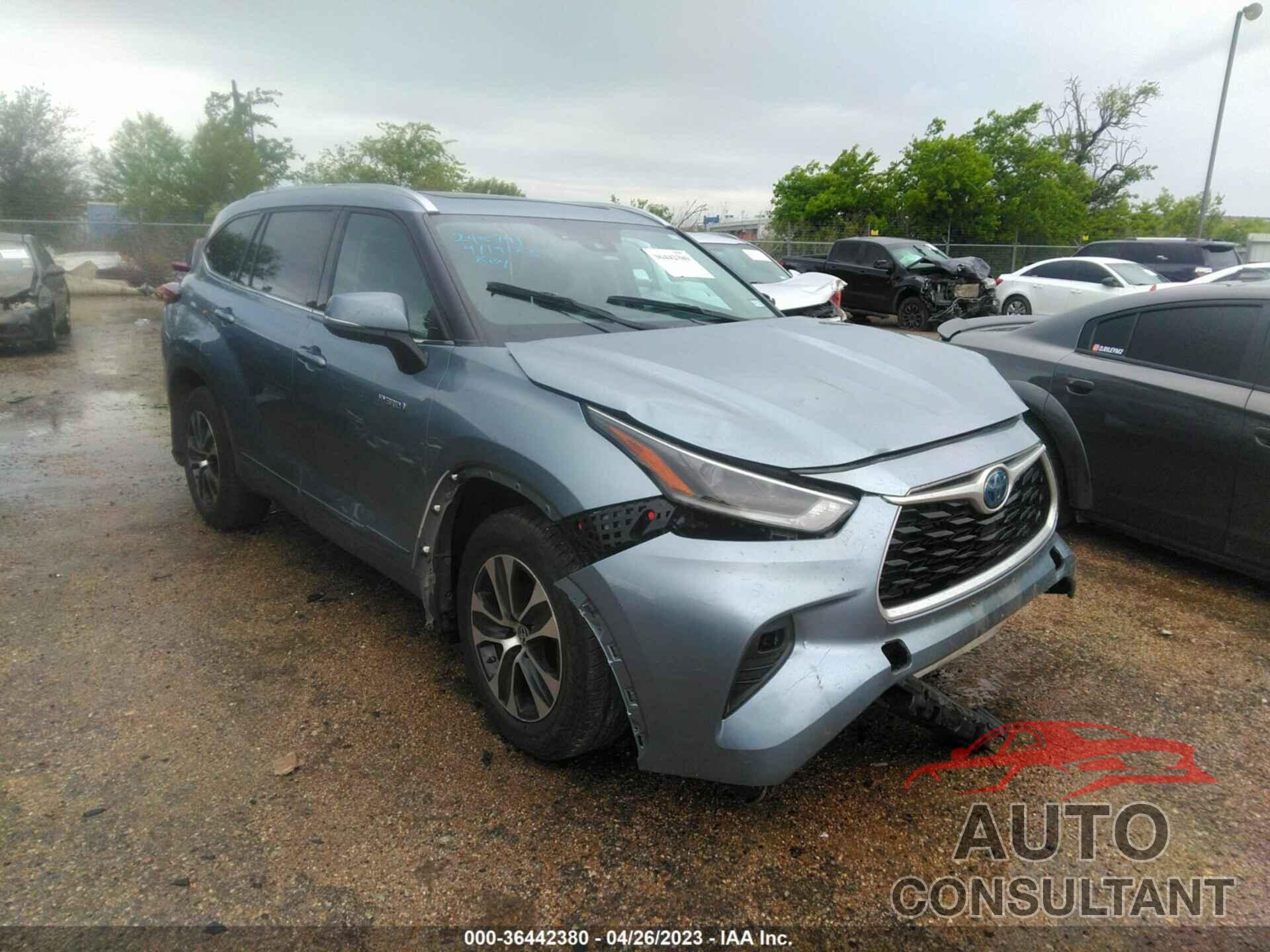 TOYOTA HIGHLANDER 2021 - 5TDGARAH5MS010479