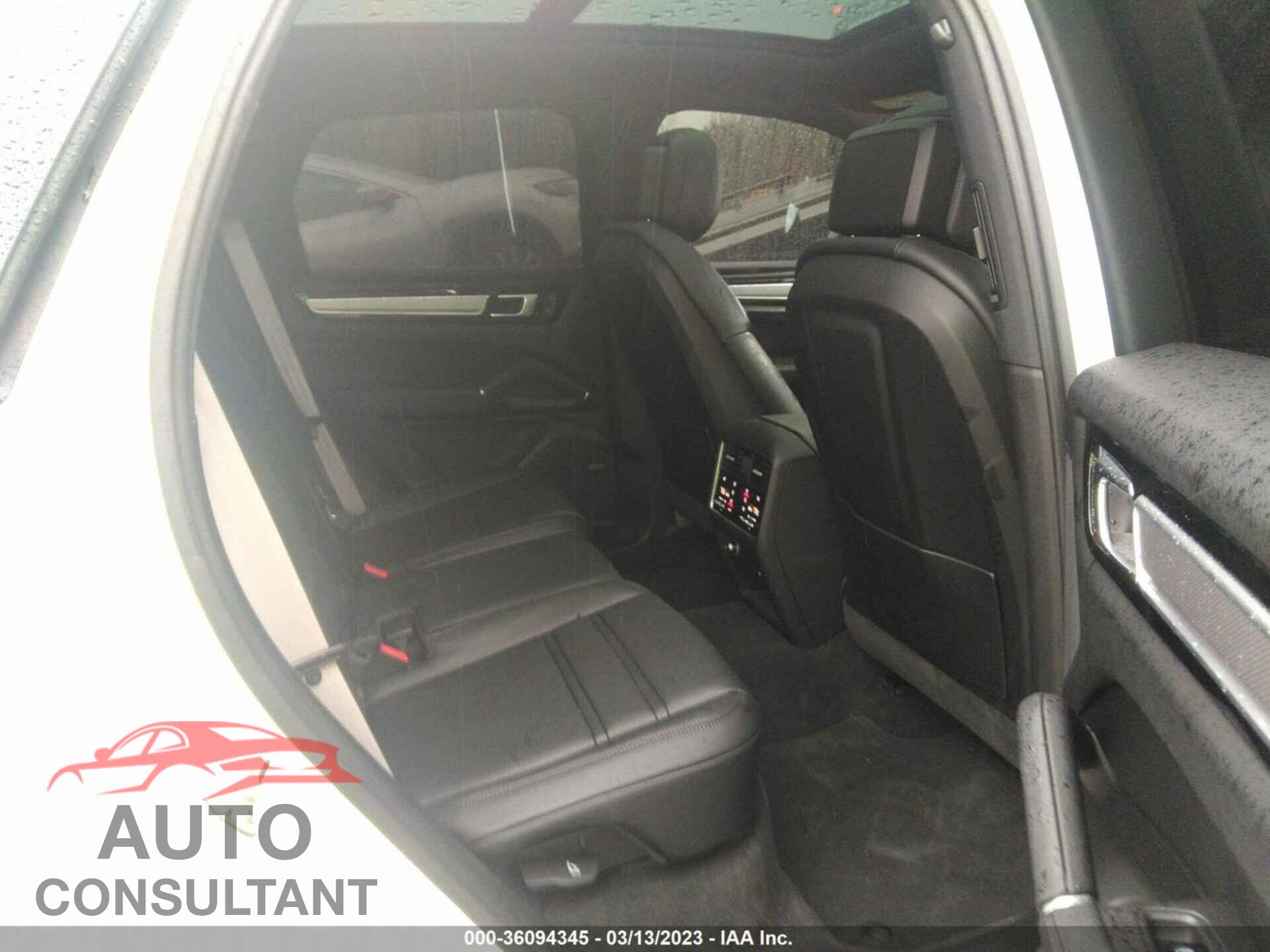 PORSCHE CAYENNE 2023 - WP1AA2AYXPDA01028