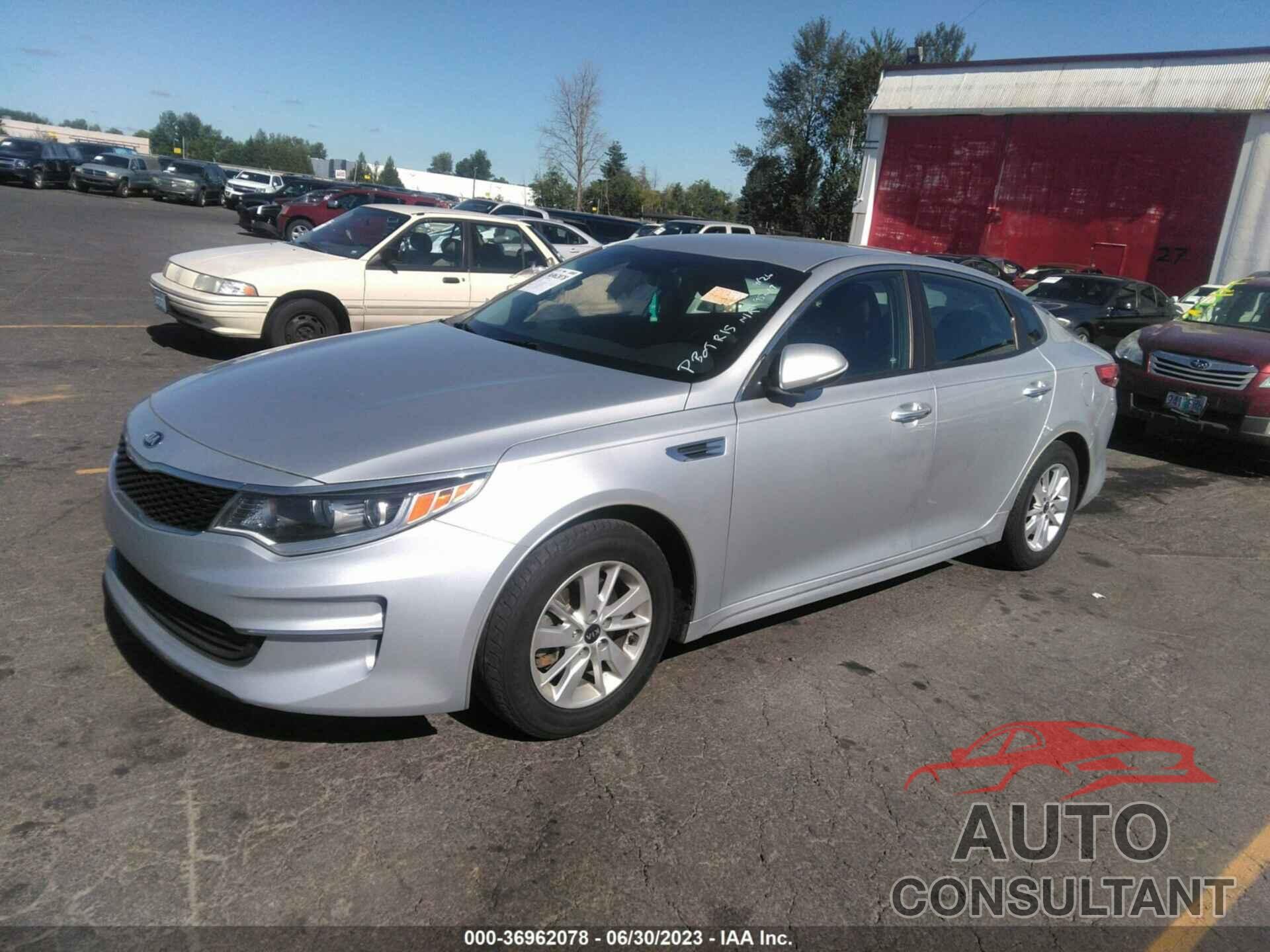 KIA OPTIMA 2016 - 5XXGT4L32GG024201