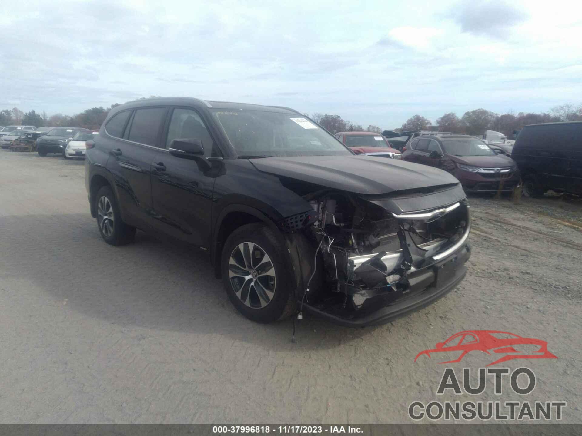 TOYOTA HIGHLANDER 2023 - 5TDKBRCH8PS133752