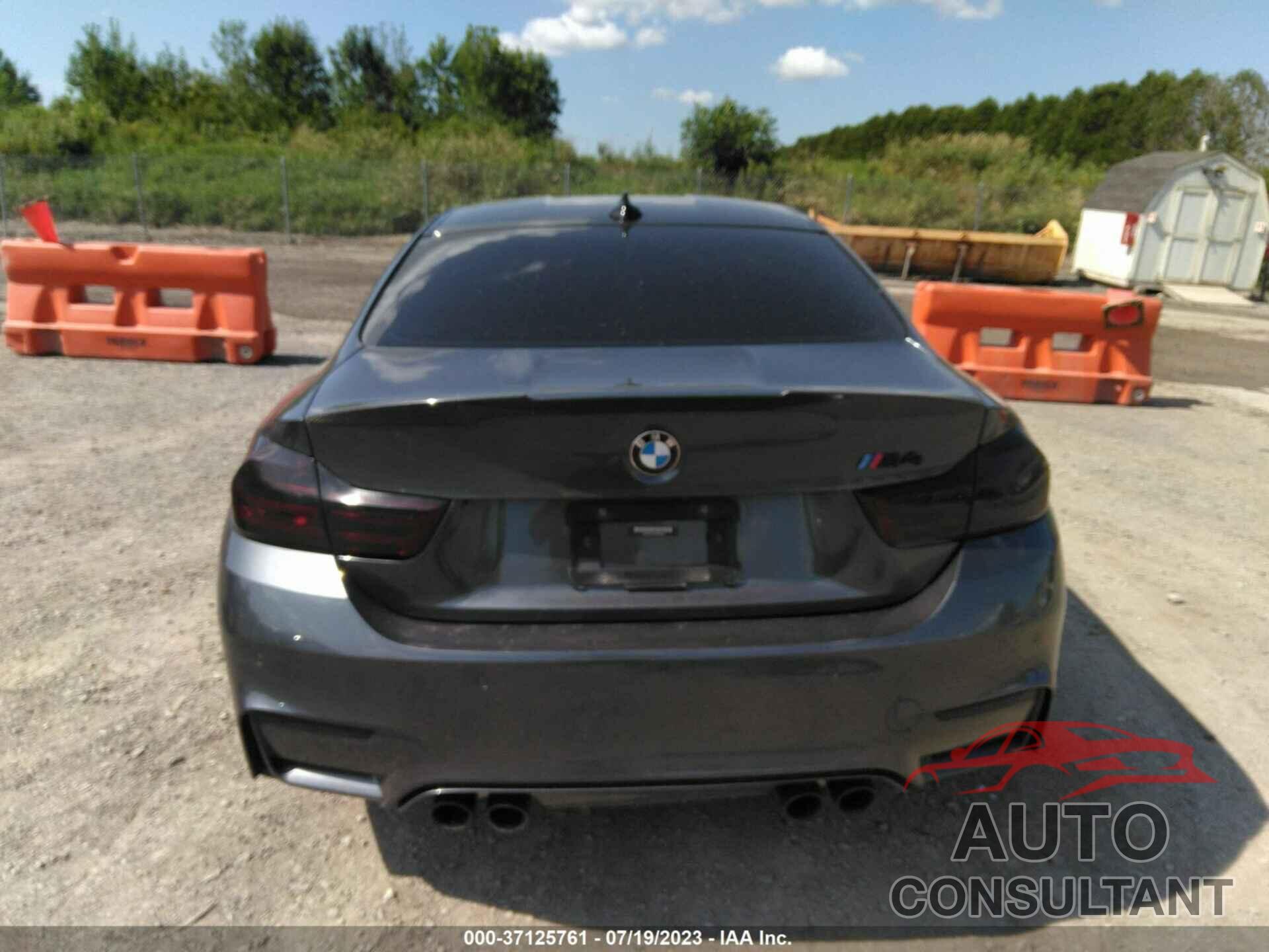 BMW M4 2017 - WBS3R9C54HK709540