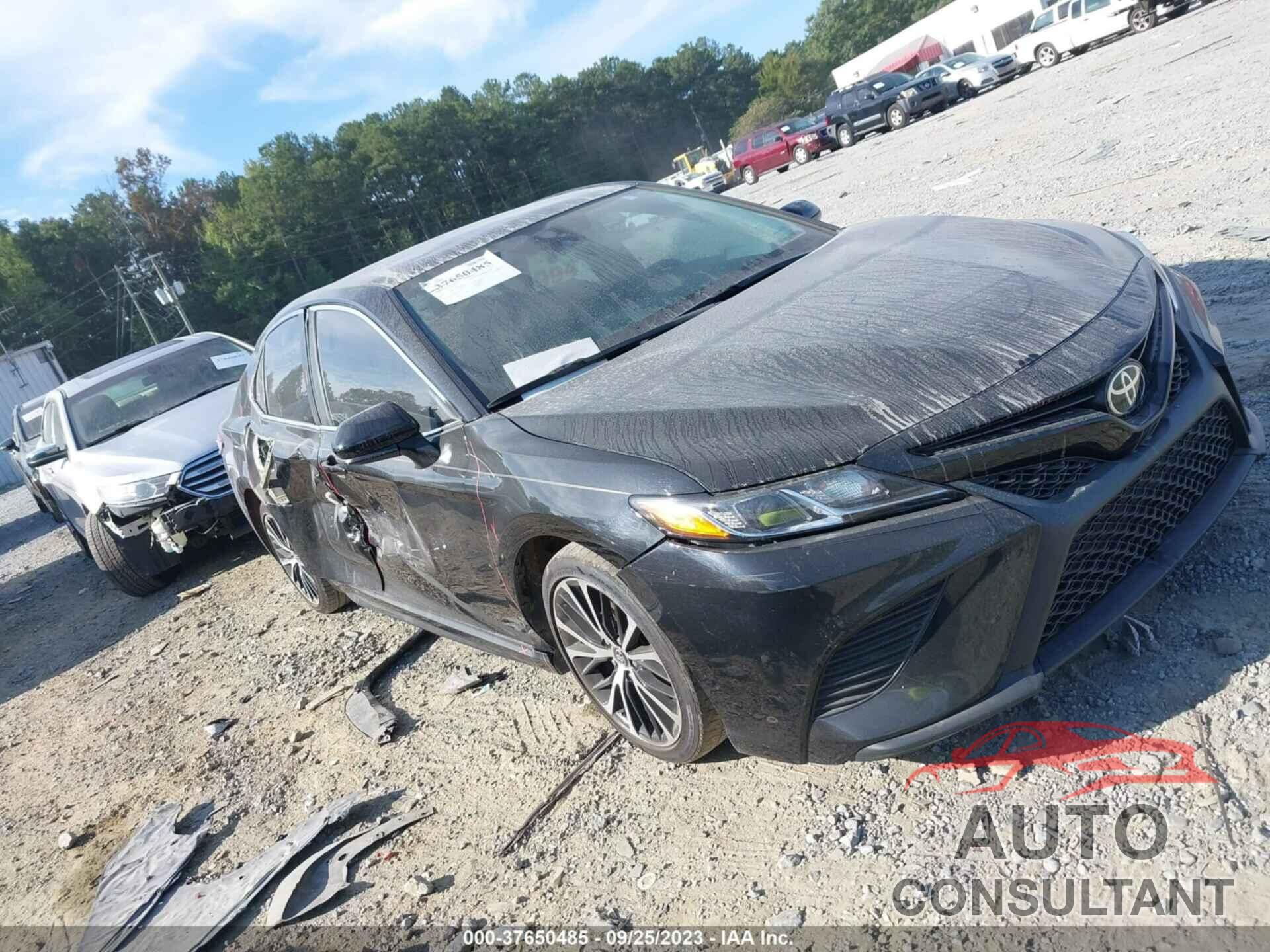 TOYOTA CAMRY 2020 - 4T1G11AK0LU938719