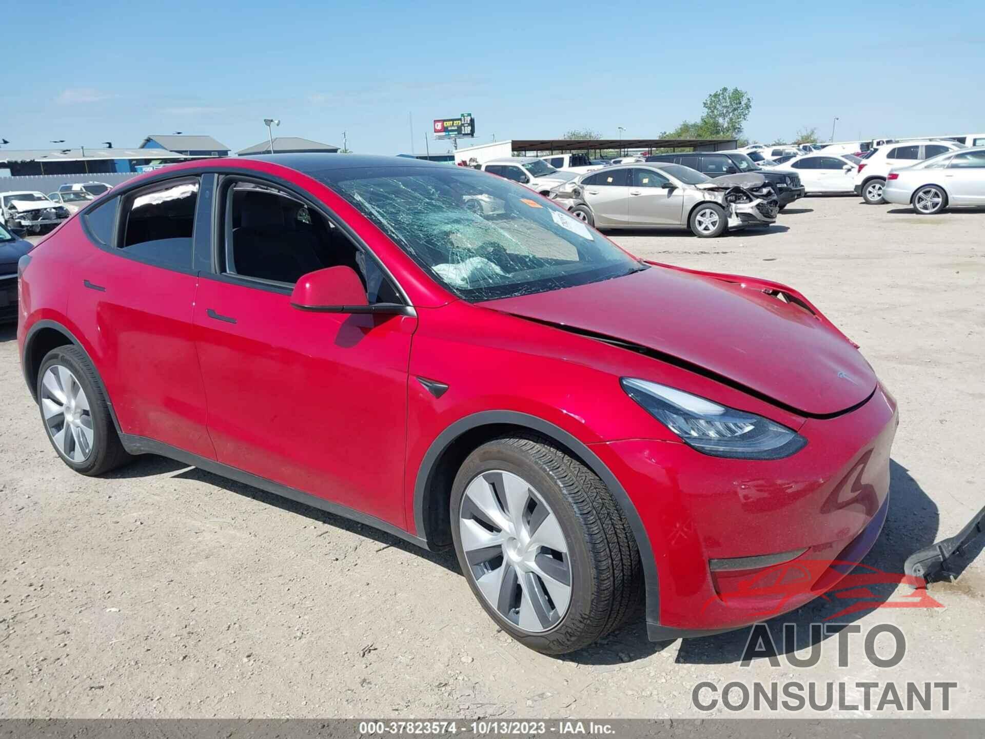 TESLA MODEL Y 2023 - 7SAYGDEE7PA065174