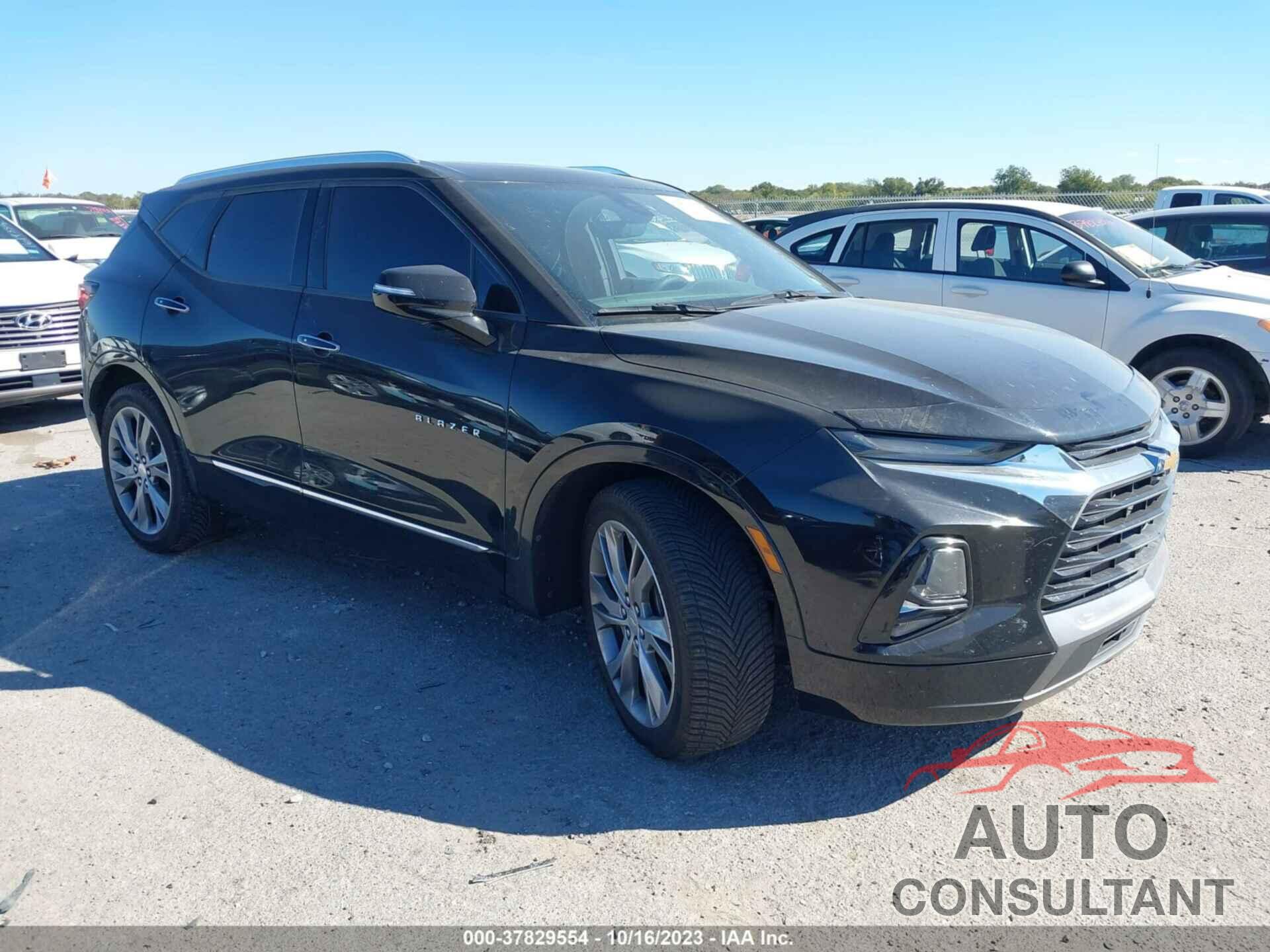 CHEVROLET BLAZER 2019 - 3GNKBFRSXKS574991