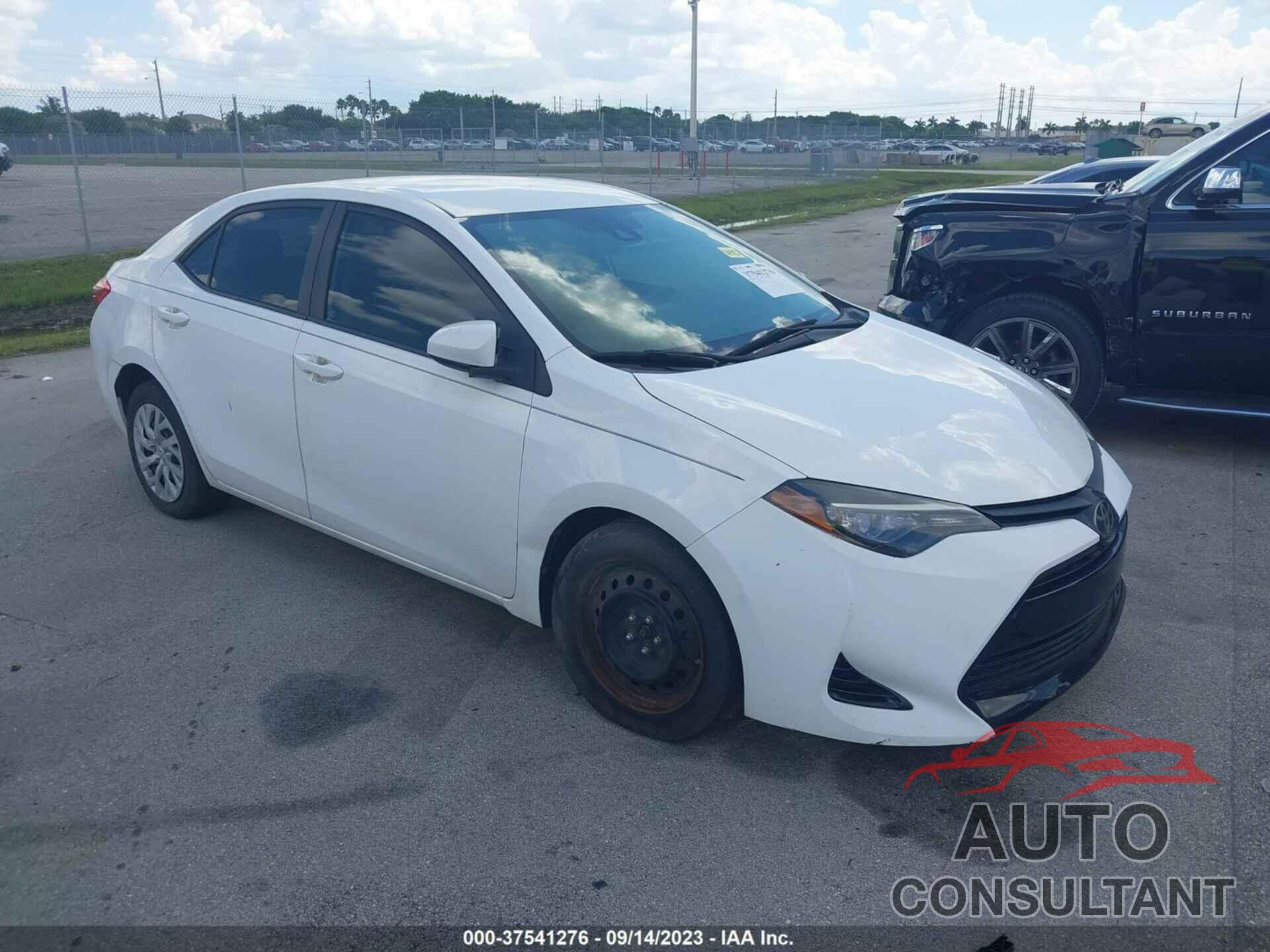 TOYOTA COROLLA 2017 - 2T1BURHE5HC838379