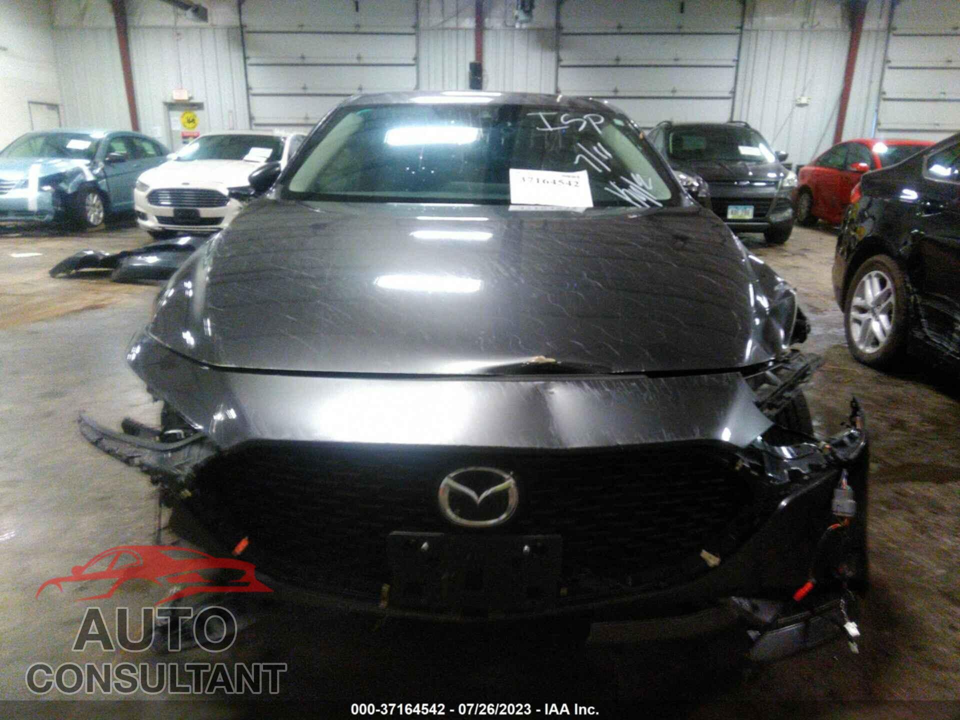 MAZDA MAZDA3 2021 - JM1BPABL3M1303520