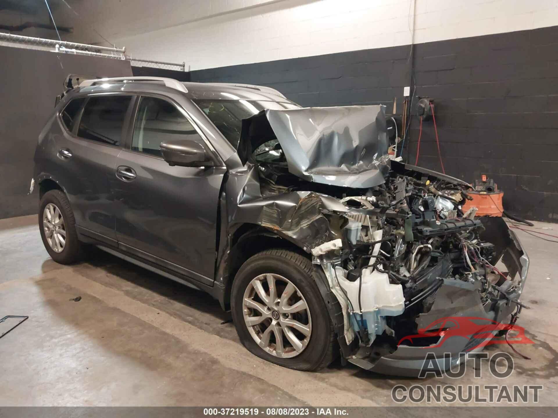 NISSAN ROGUE 2018 - 5N1AT2MV2JC754249