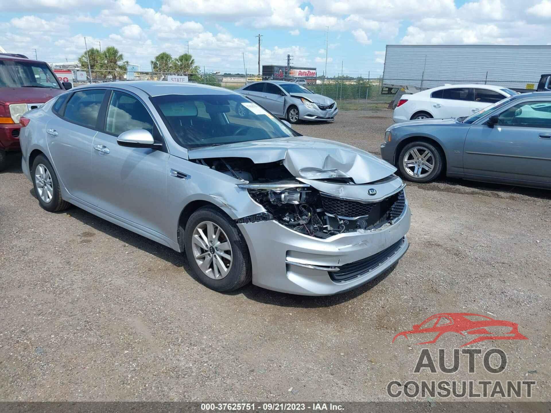 KIA OPTIMA 2017 - 5XXGT4L31HG176195