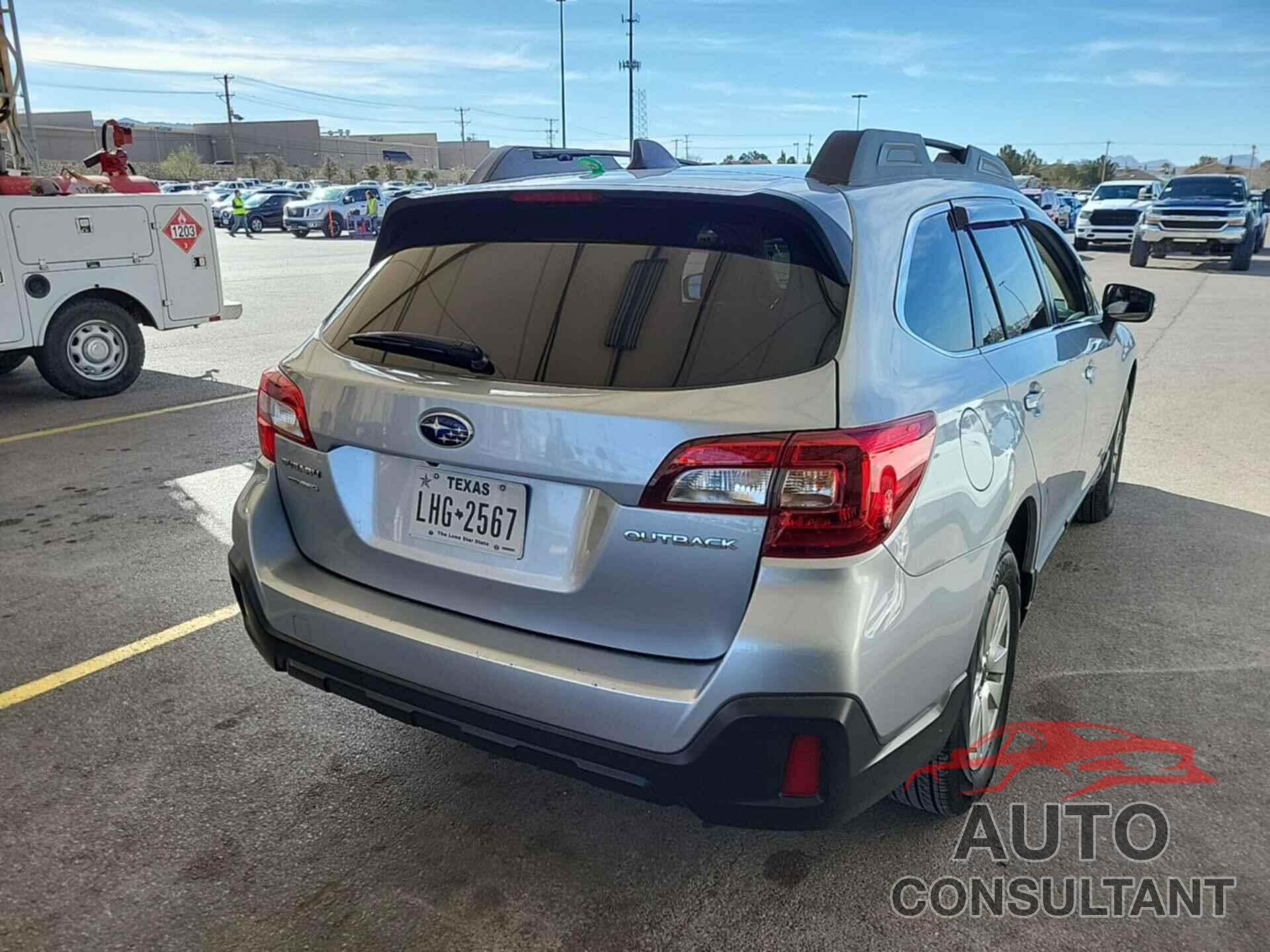 SUBARU OUTBACK 2018 - 4S4BSAFC8J3318583