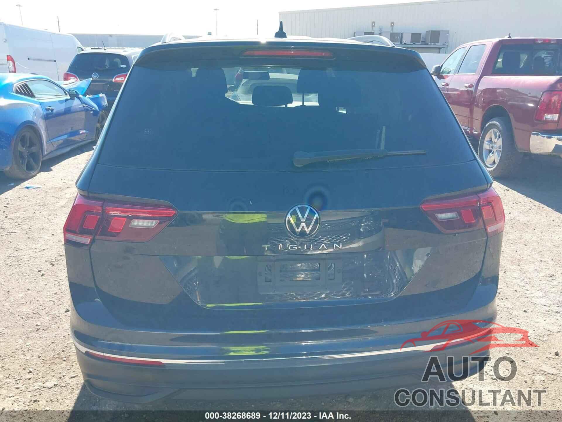 VOLKSWAGEN TIGUAN 2022 - 3VV1B7AX5NM012766