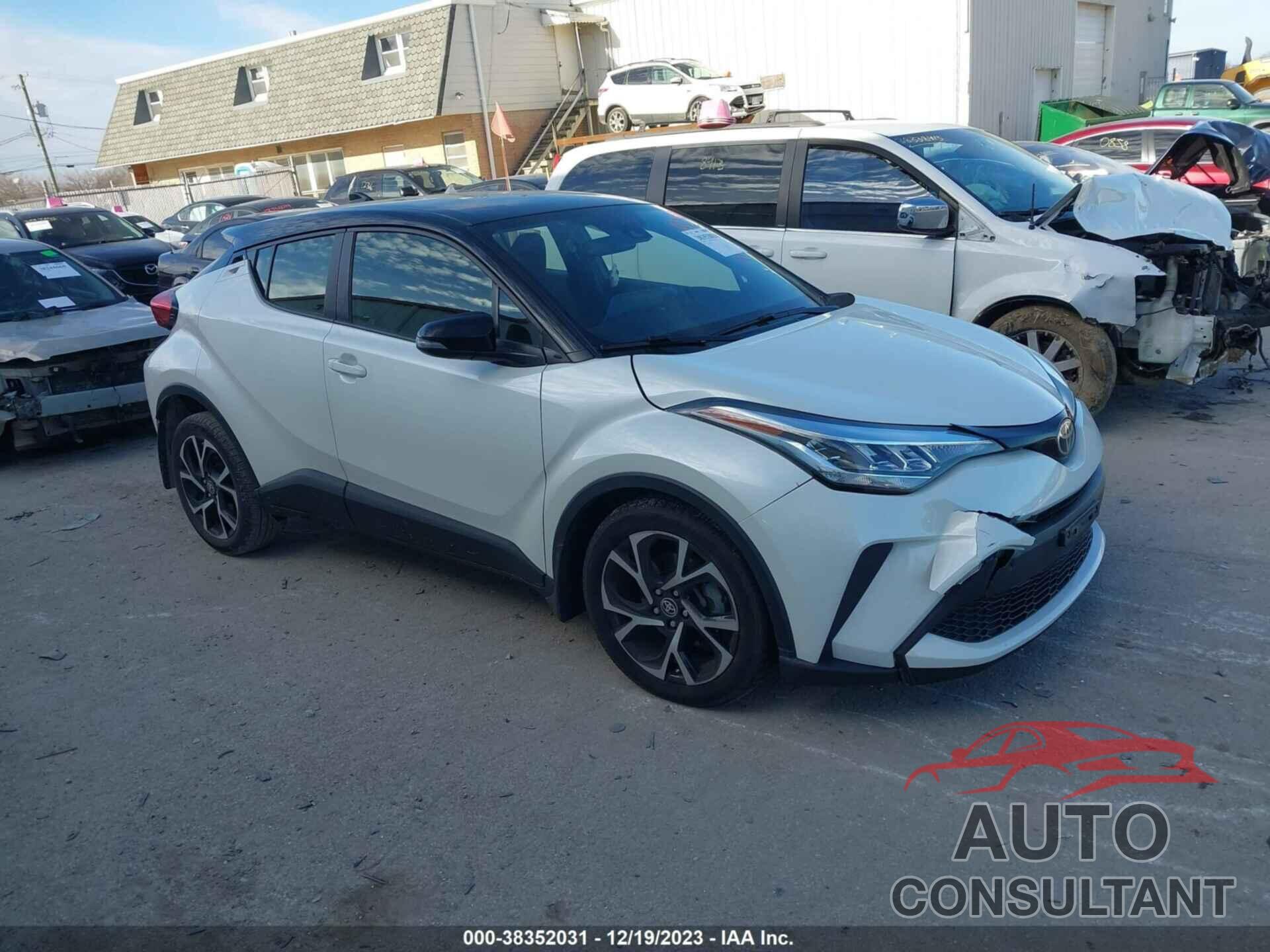 TOYOTA C-HR 2020 - JTNKHMBX3L1075207