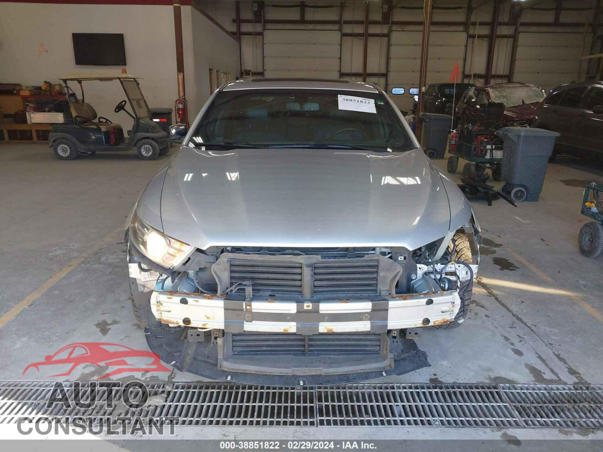 FORD TAURUS 2016 - 1FAHP2F82GG110904