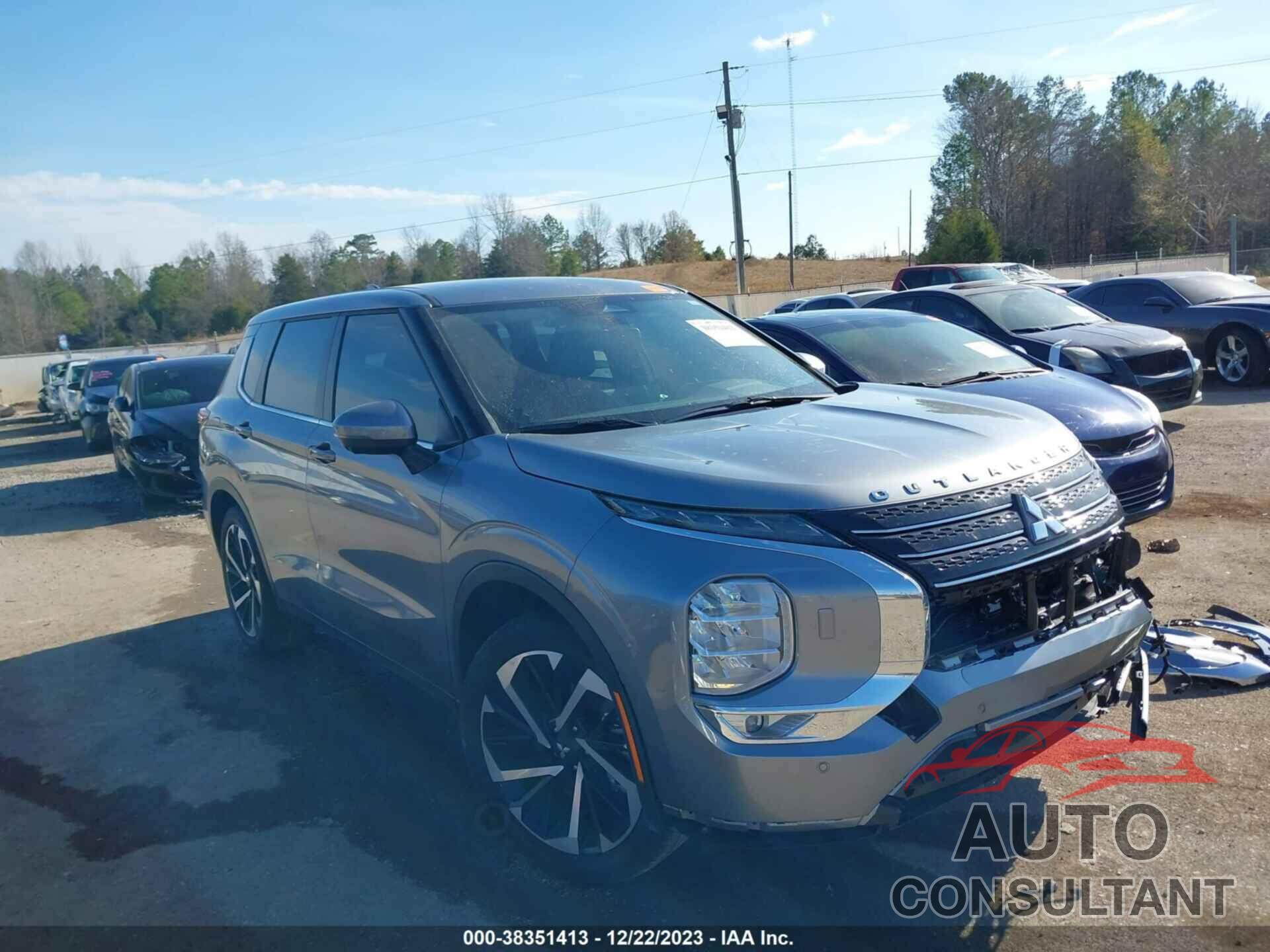 MITSUBISHI OUTLANDER 2023 - JA4J4UA82PZ056283