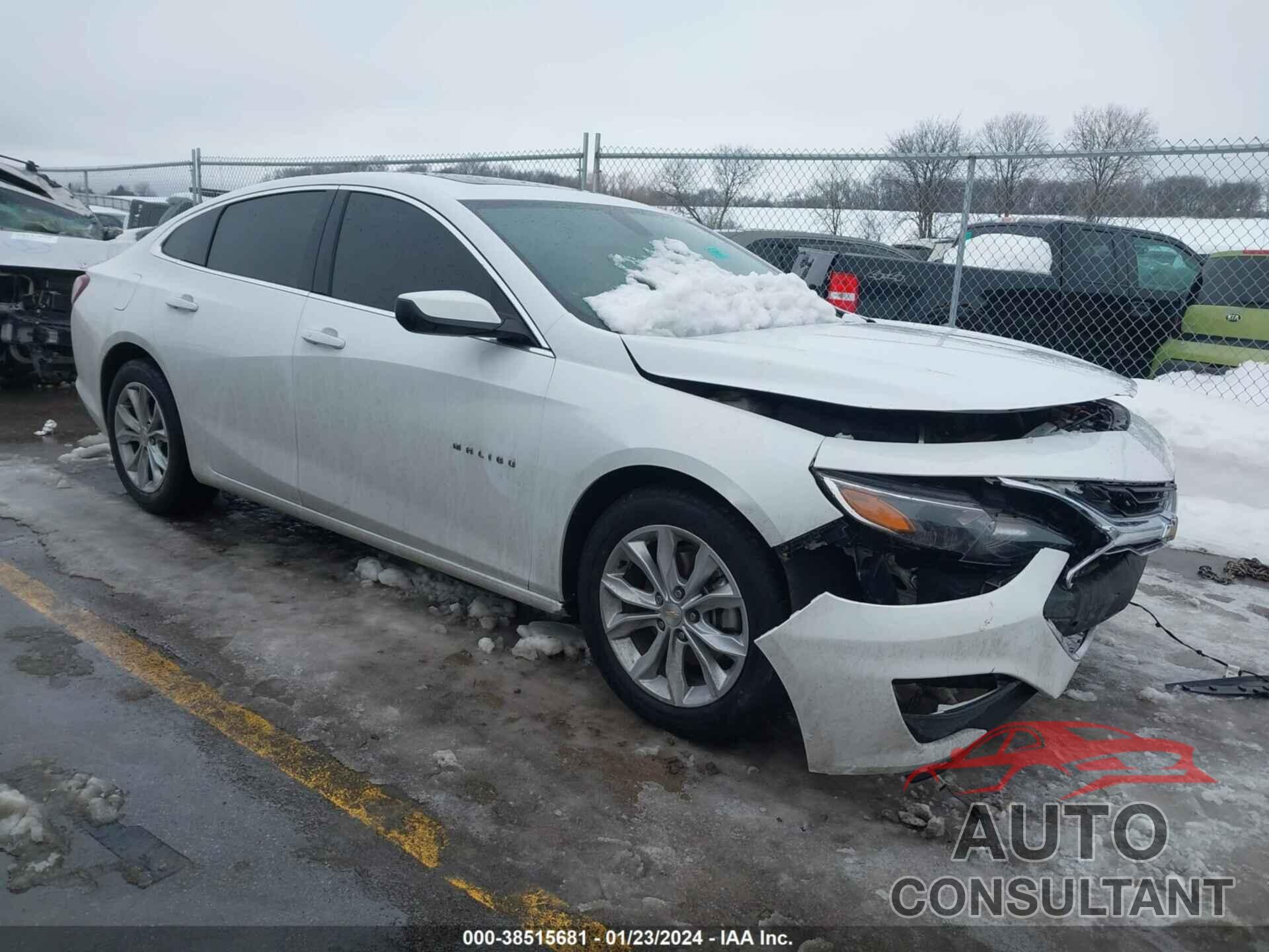 CHEVROLET MALIBU 2021 - 1G1ZD5ST3MF065419