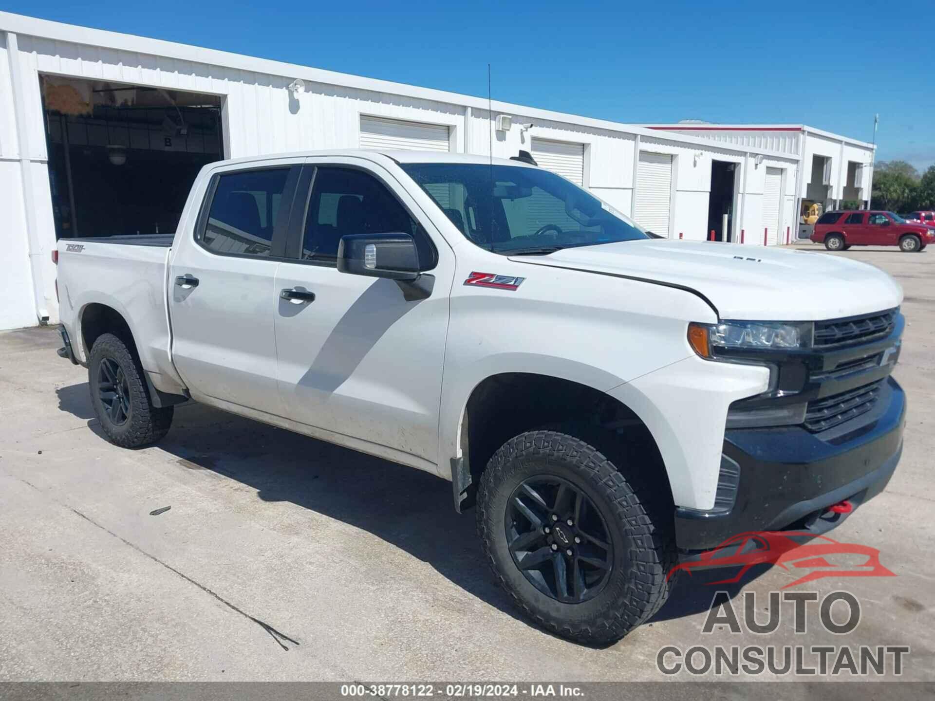 CHEVROLET SILVERADO 1500 2021 - 1GCPYFEL4MZ232678