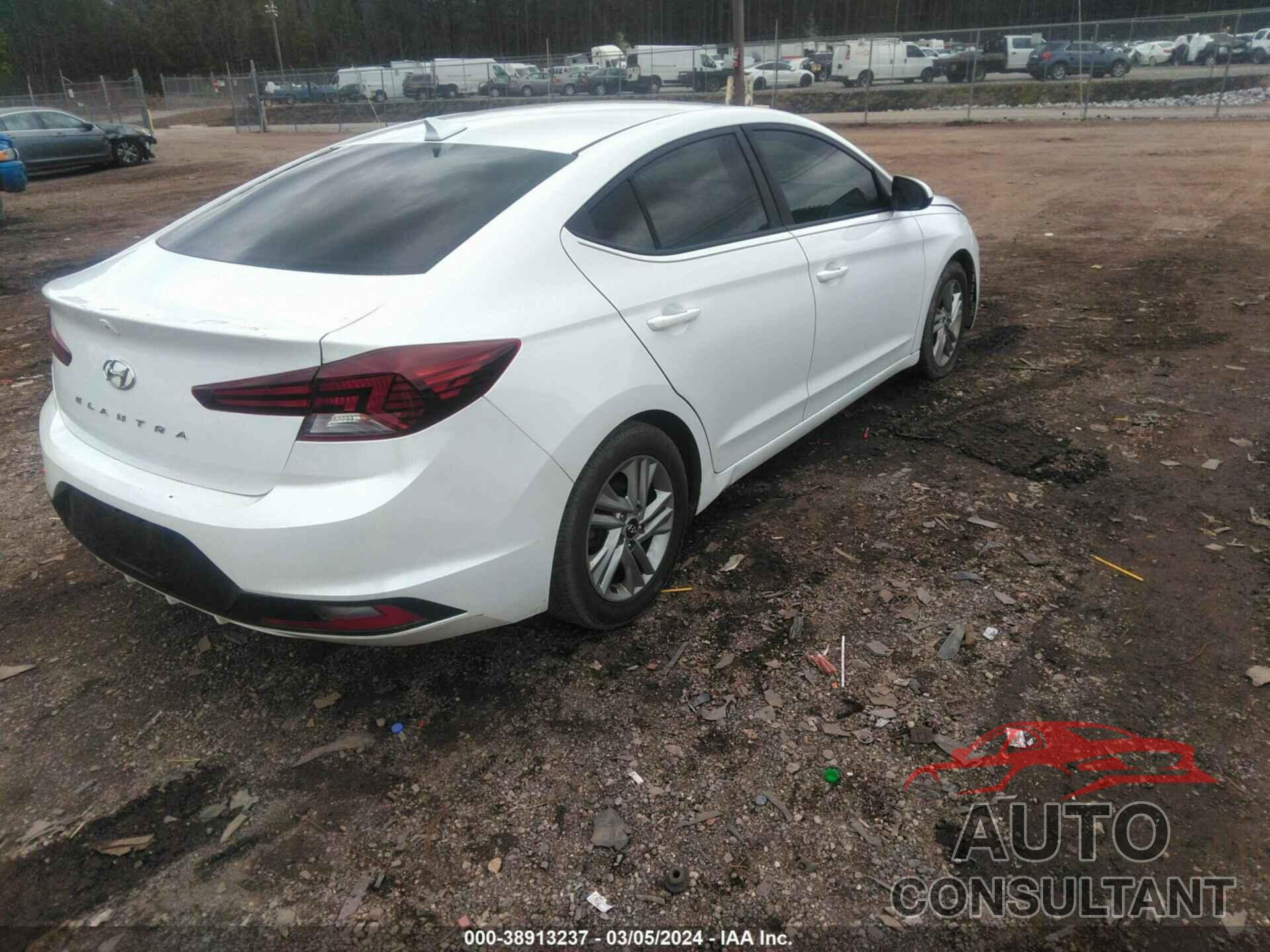 HYUNDAI ELANTRA 2020 - 5NPD84LF7LH586561