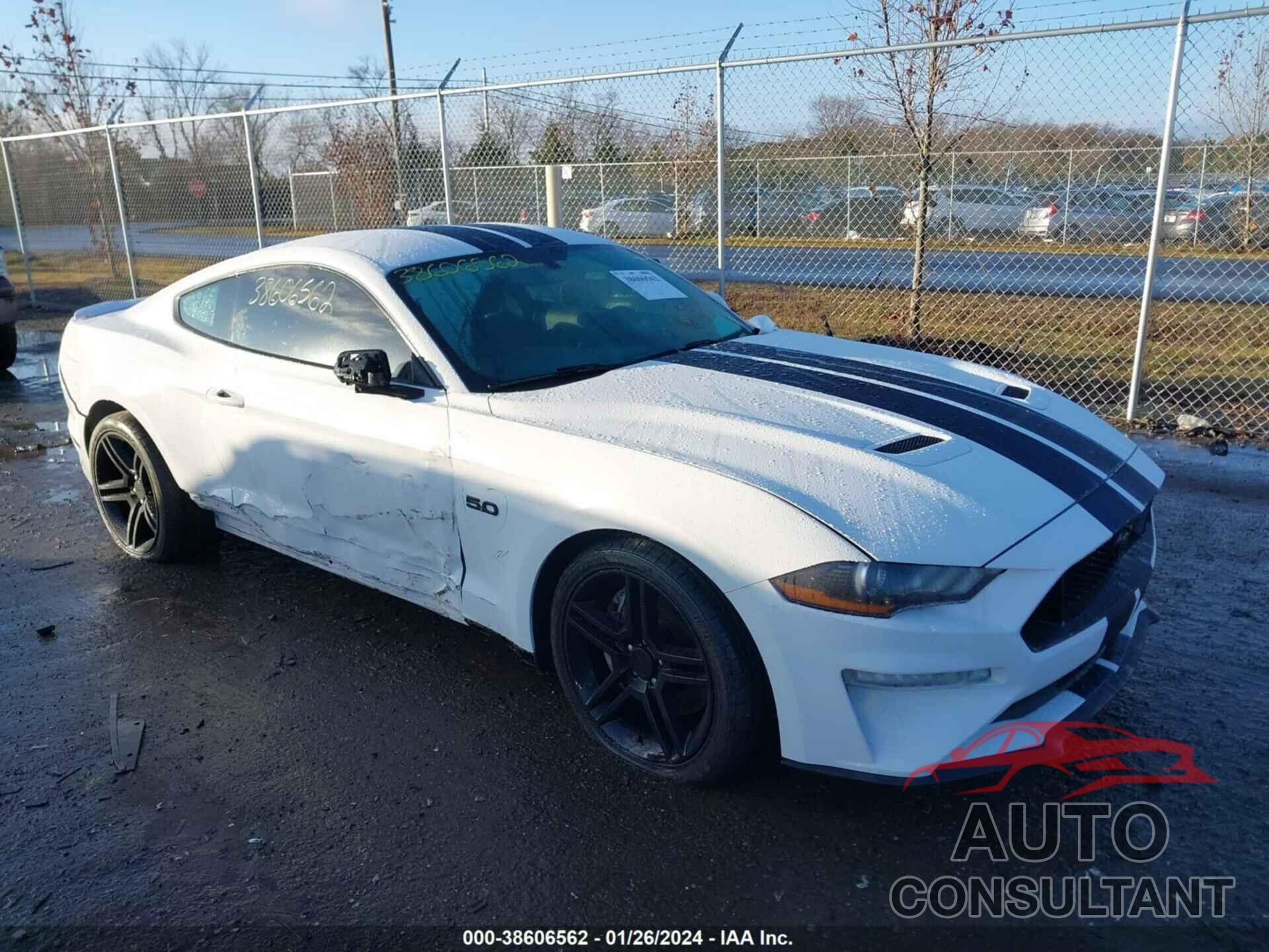 FORD MUSTANG 2018 - 1FA6P8CF3J5106876