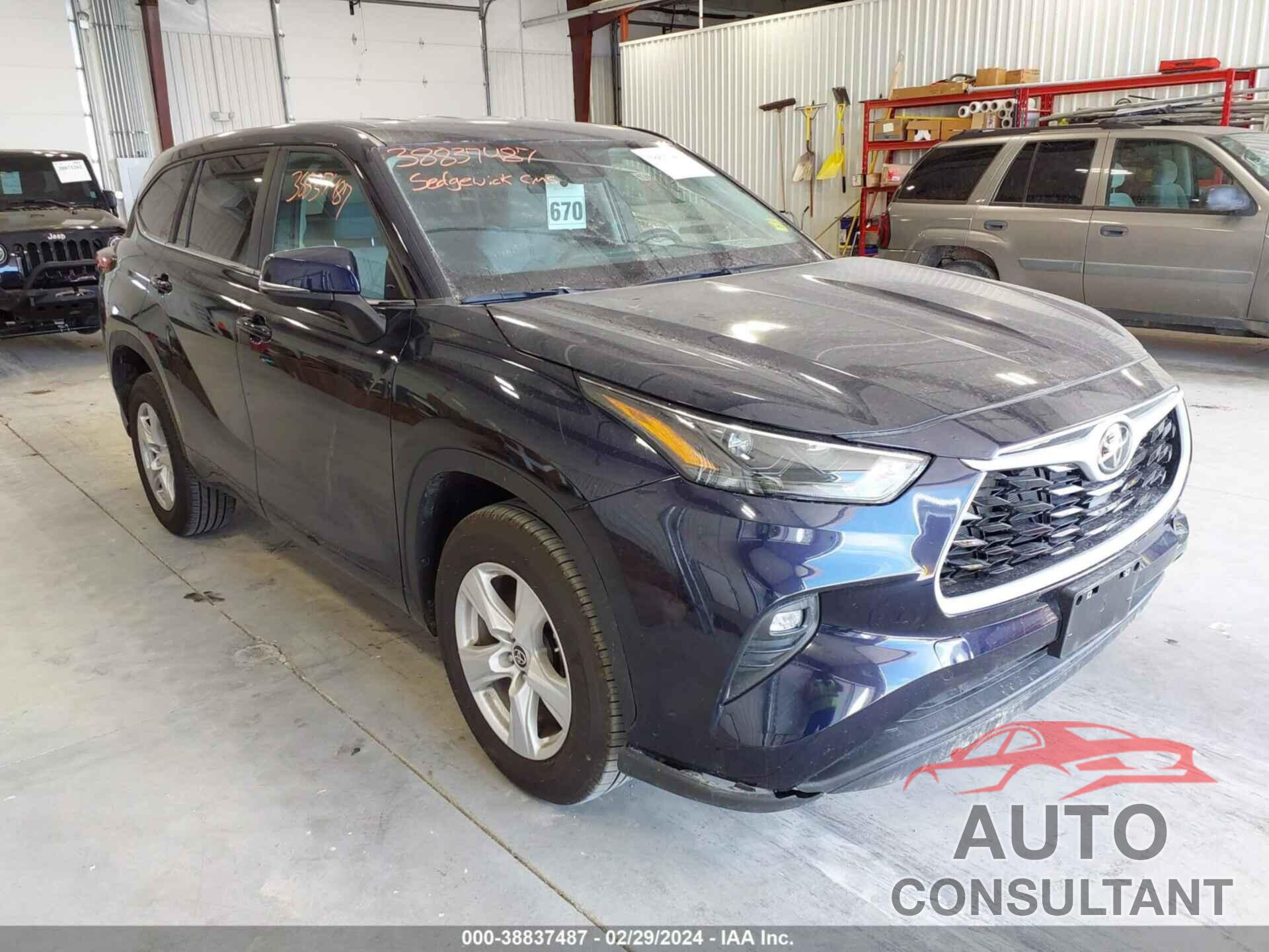 TOYOTA HIGHLANDER 2023 - 5TDKDRAH3PS504023